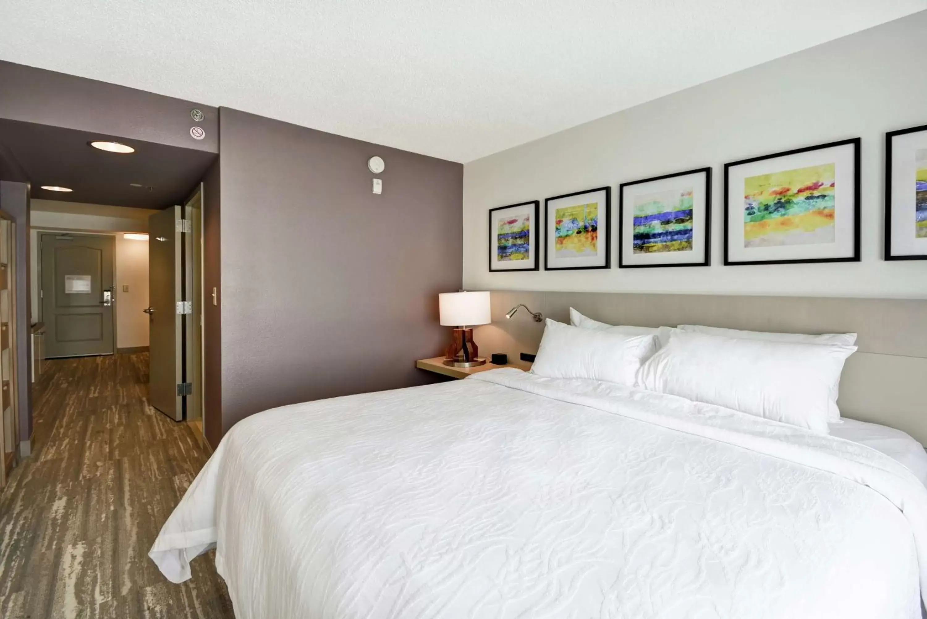 Junior King Suite with Seating Area in Hilton Garden Inn Panama City Junior King Suite with Seating Area in Hilton Garden Inn Panama City