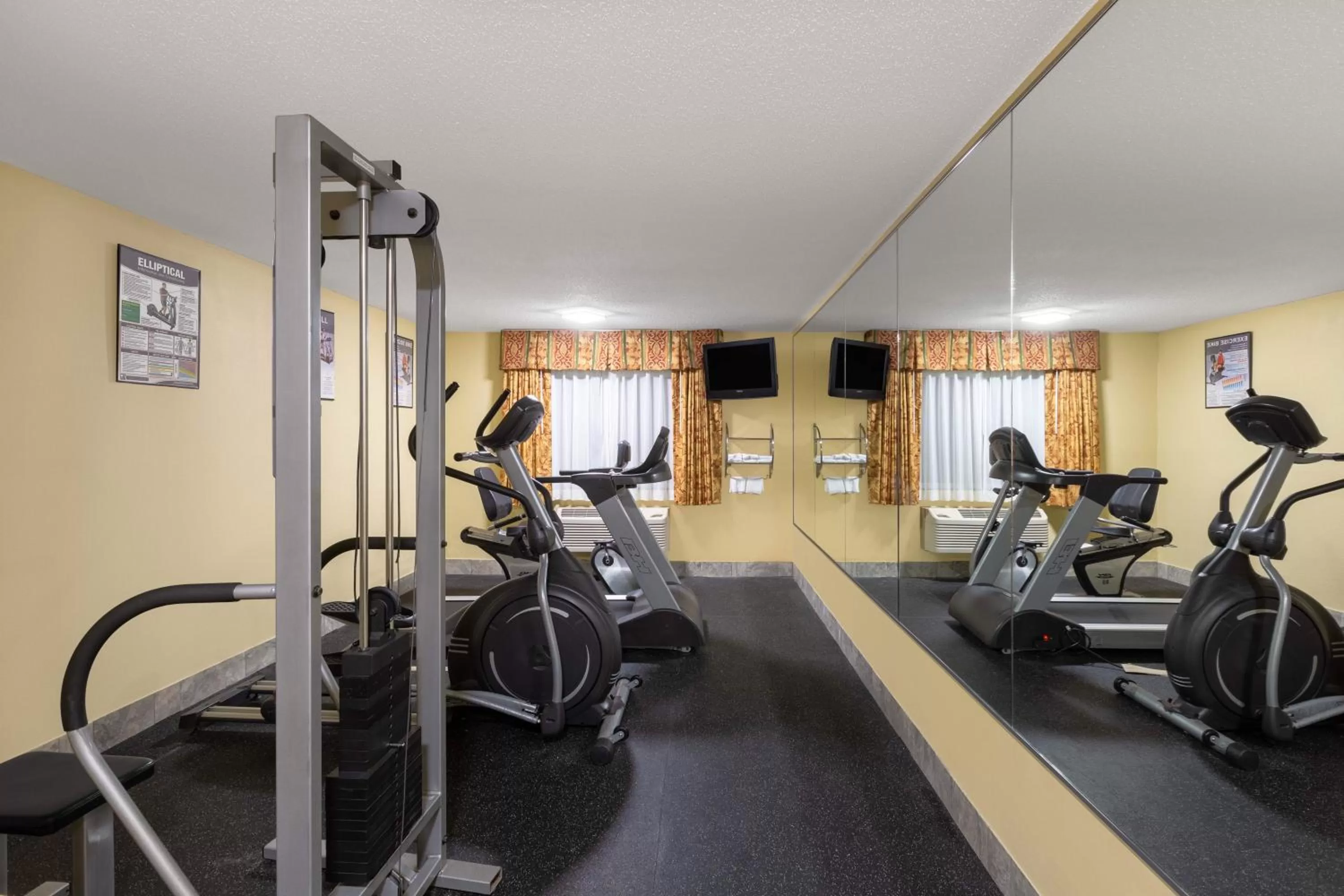 Fitness centre/facilities in Baymont by Wyndham Fort Dodge