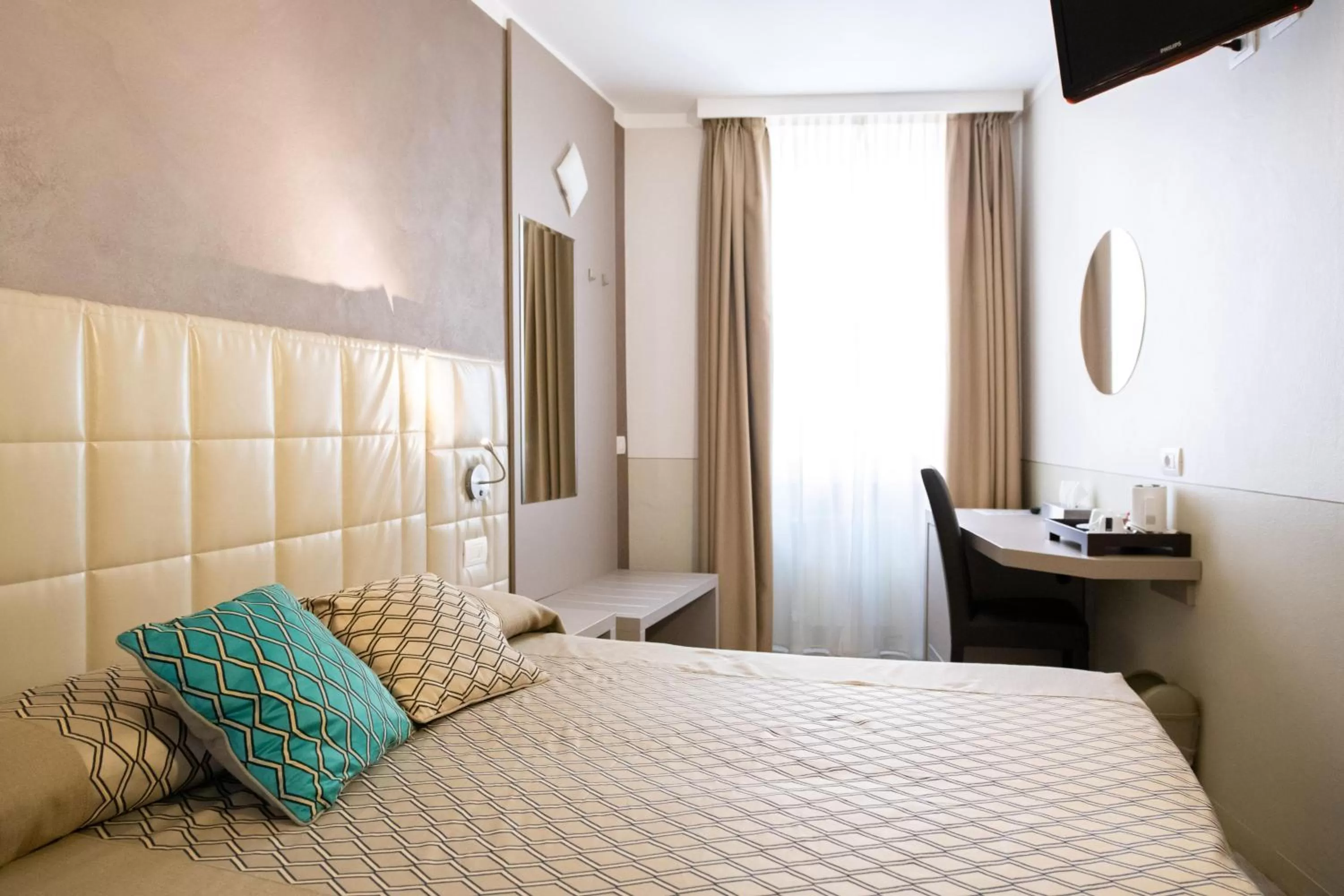 Bed in Alessi Hotel Trattoria