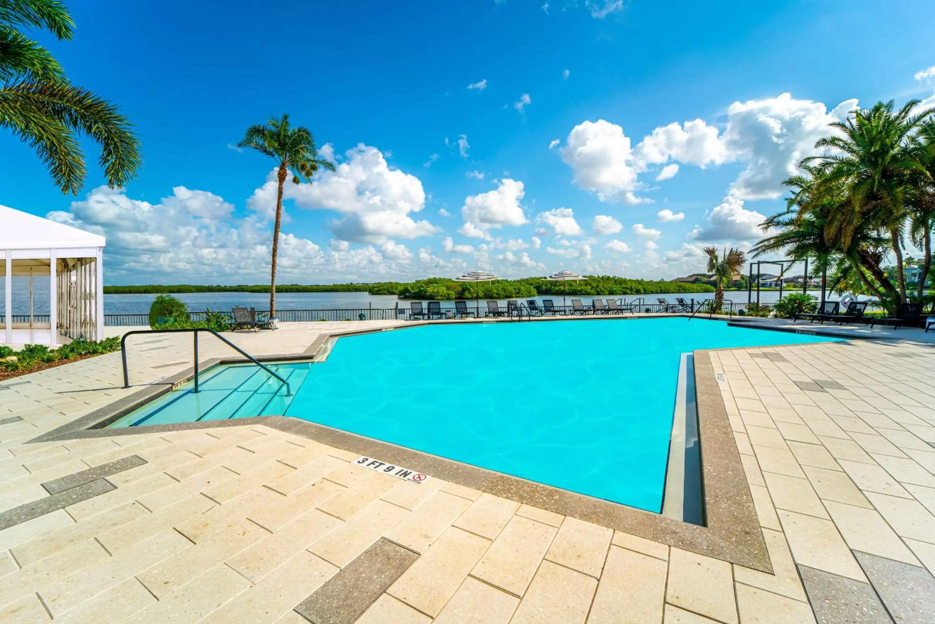 Pool view in DoubleTree by Hilton Tampa Rocky Point Waterfront
