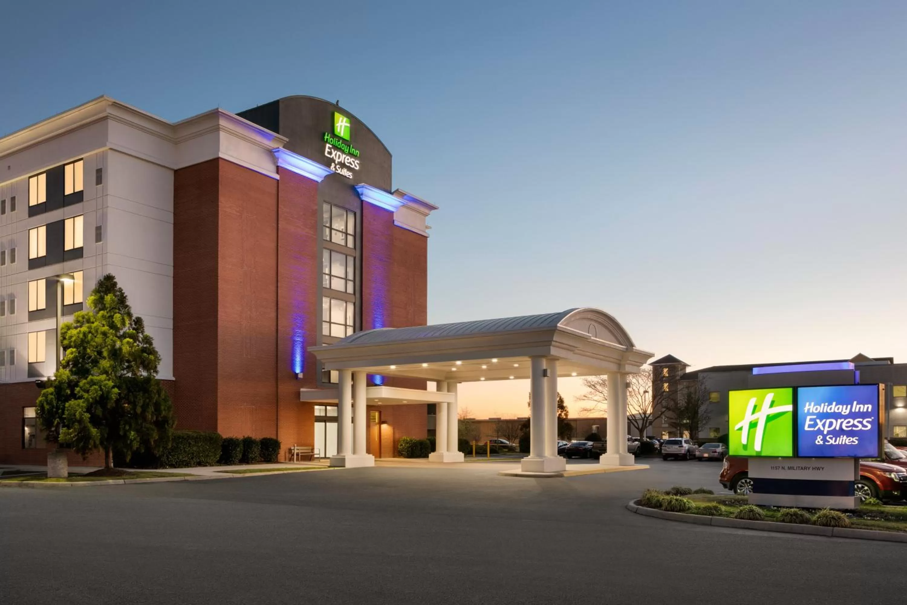 Property building in Holiday Inn Express Hotel & Suites Norfolk Airport by IHG