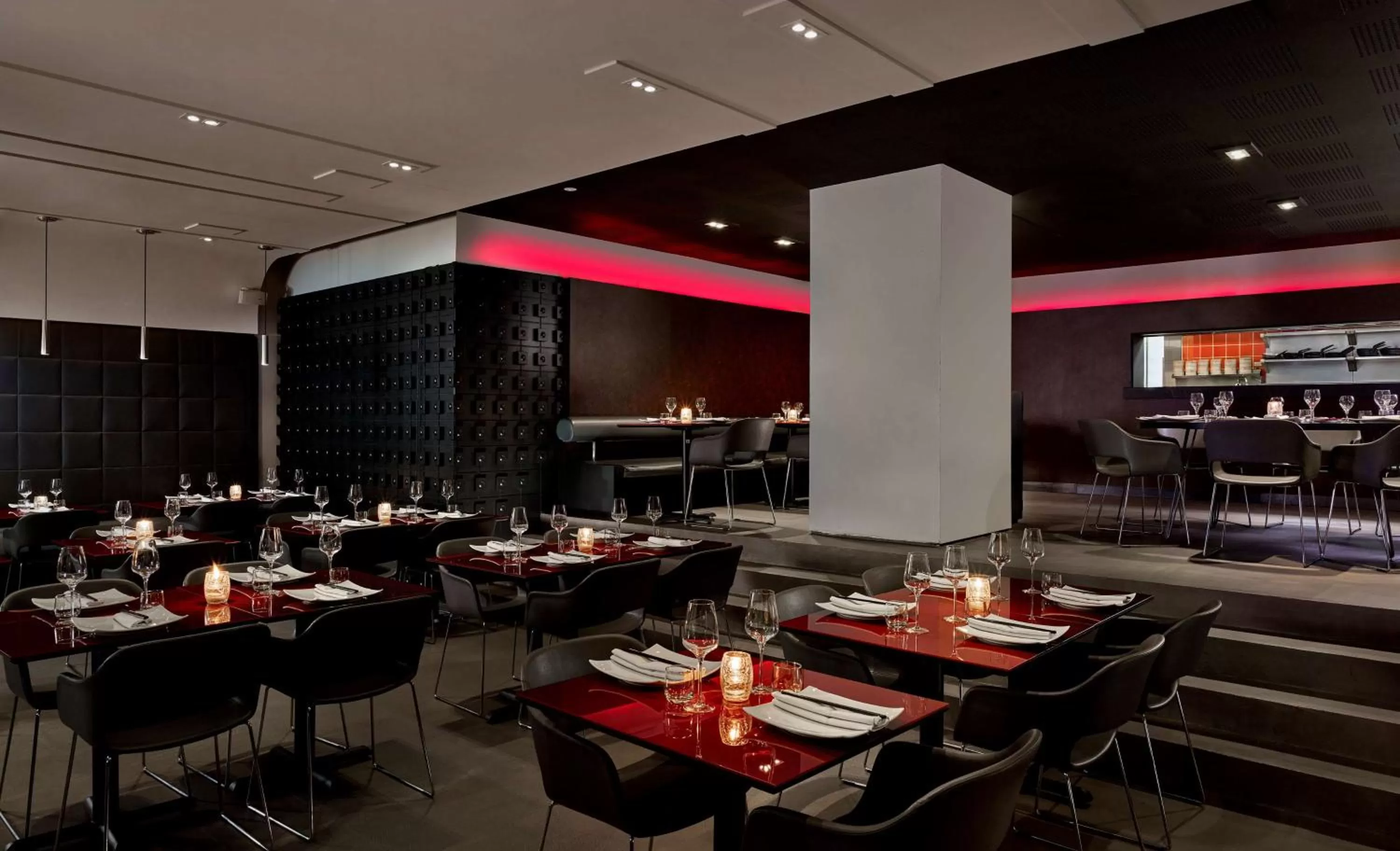 Restaurant/places to eat in Park Plaza Nottingham