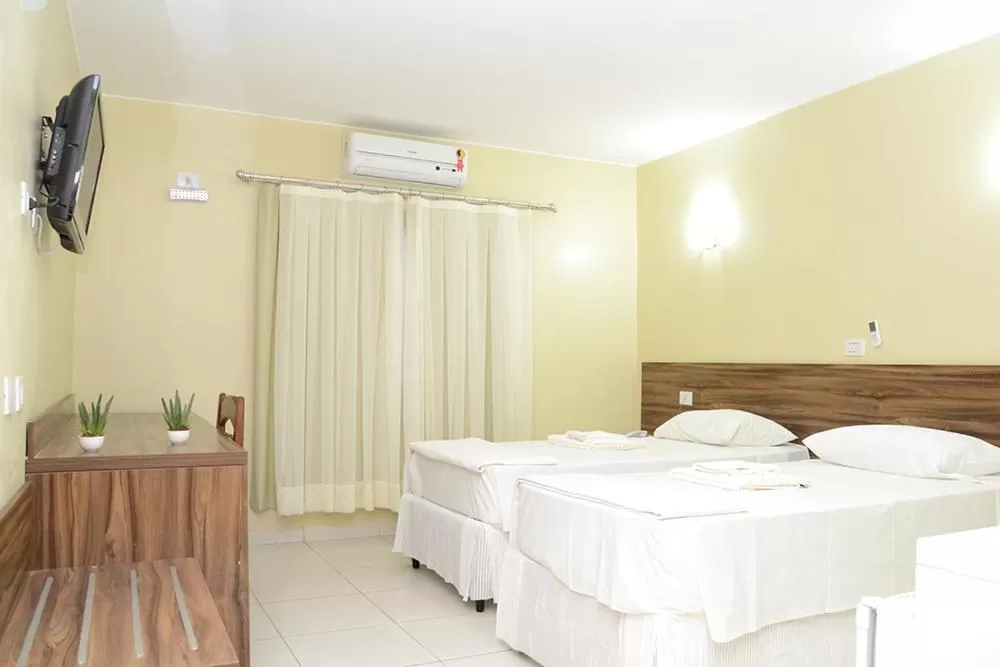 Photo of the whole room, Bed in Requinte Hotel