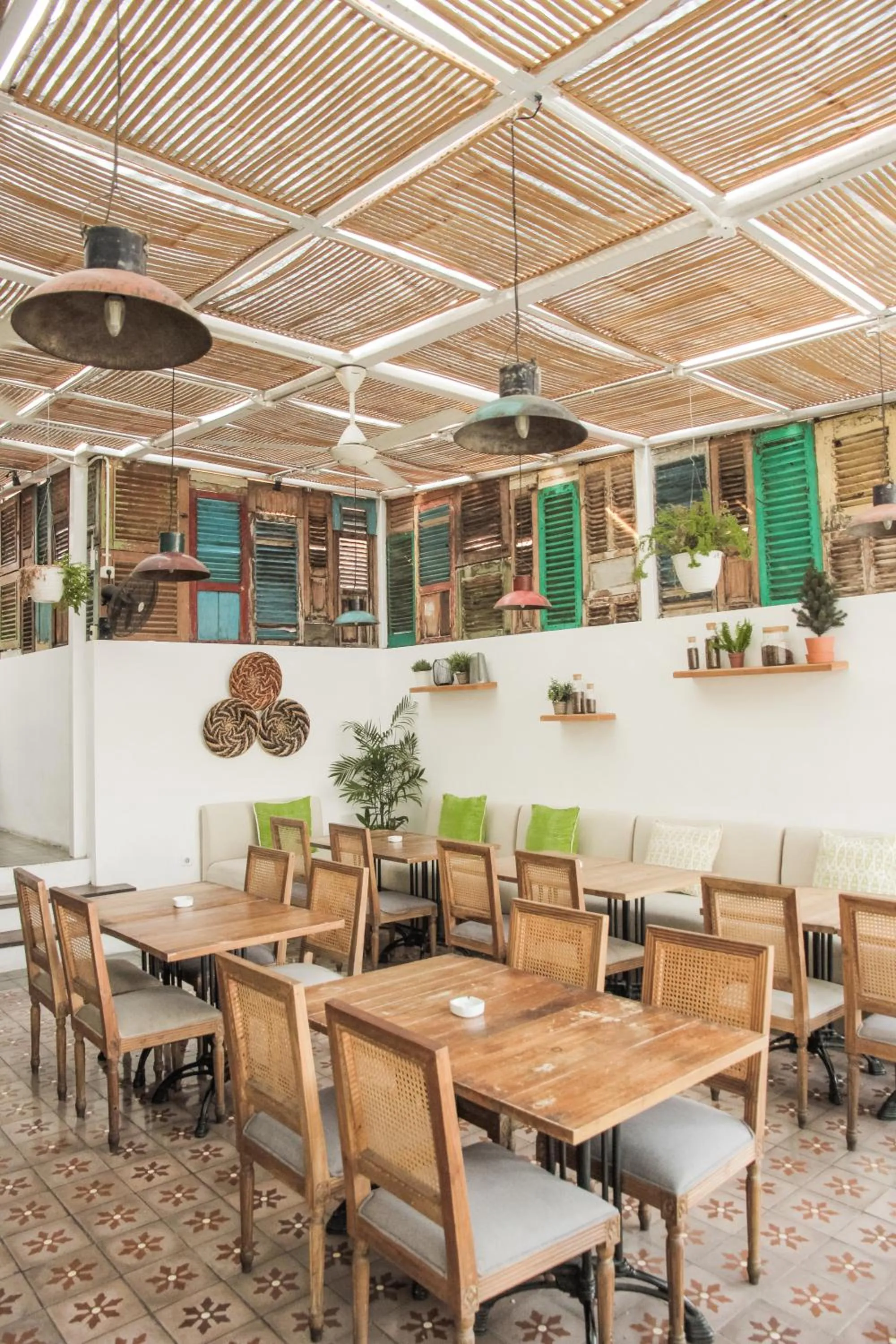 Restaurant/places to eat in Adhisthana Hotel Yogyakarta