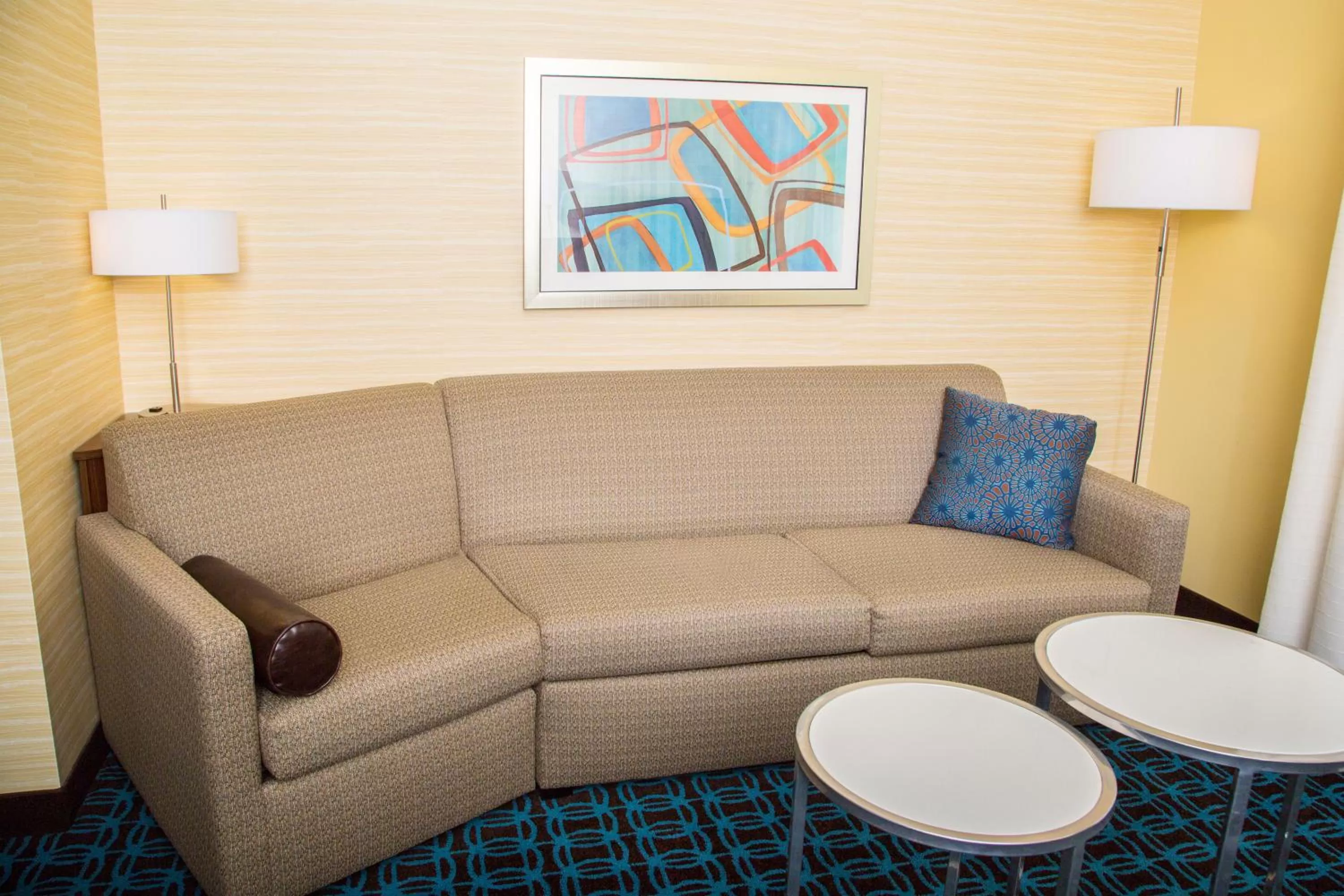 Living room in Fairfield Inn & Suites by Marriott Pocatello