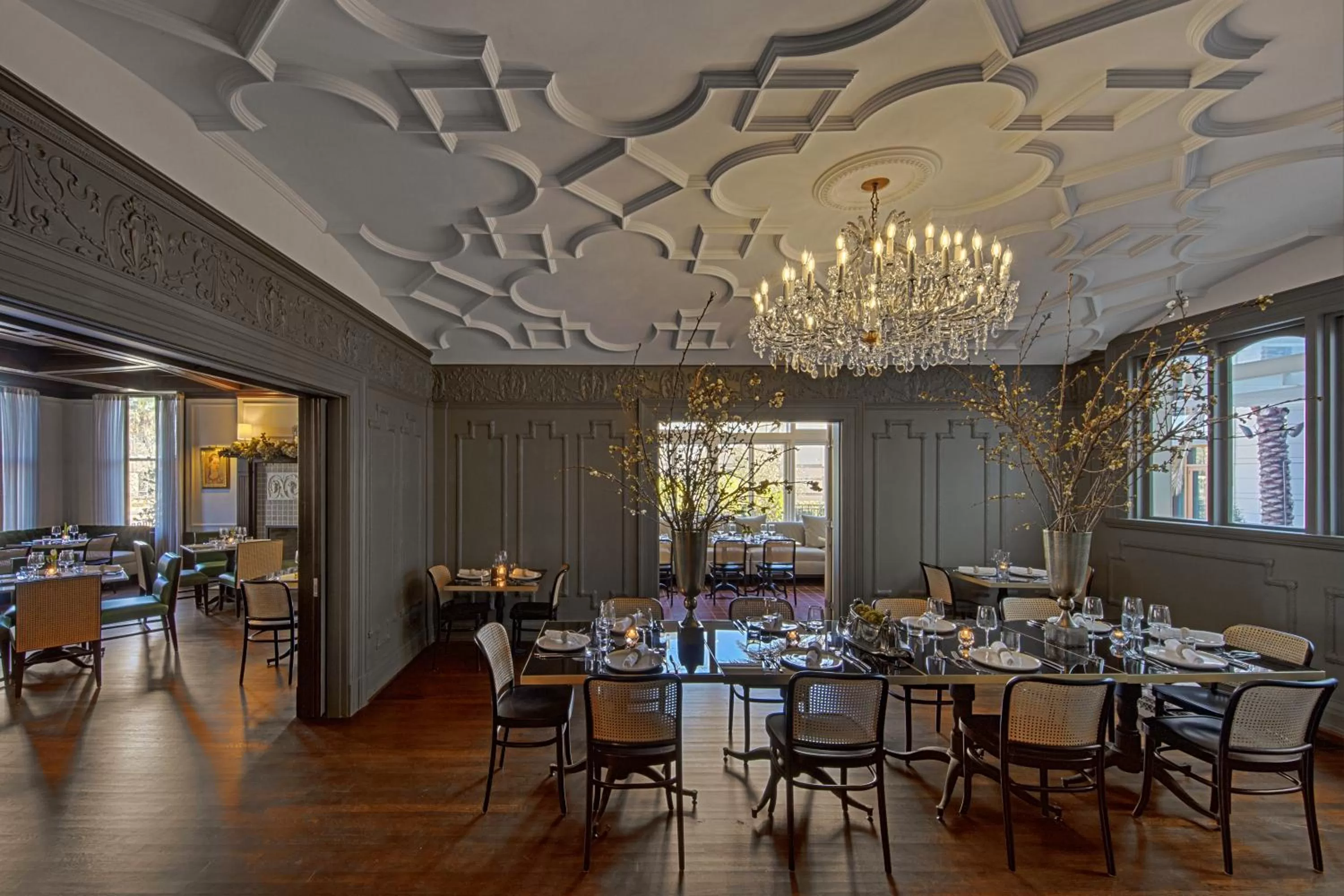 Restaurant/places to eat in La Colombe d'Or Hotel