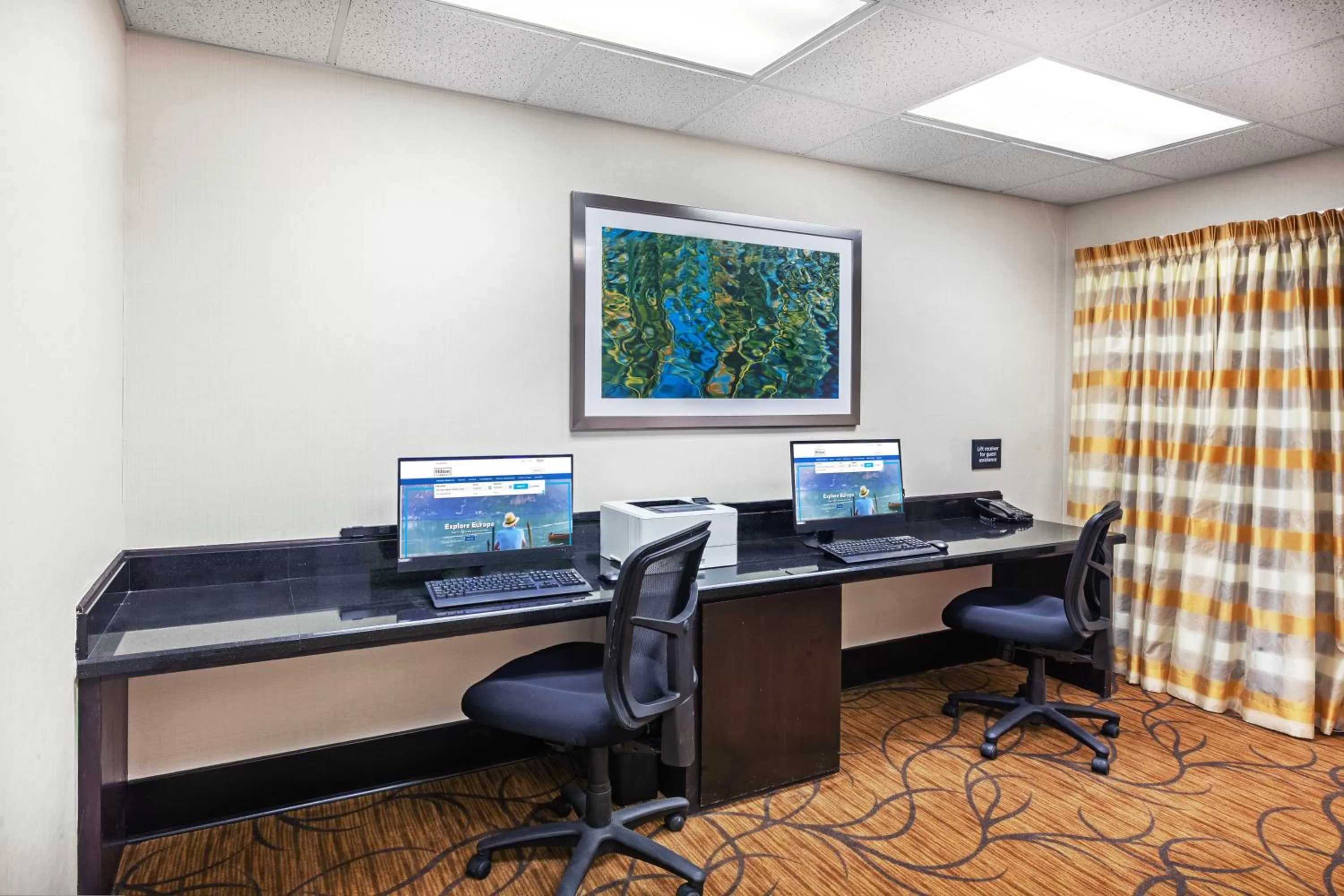Business facilities in Comfort Inn Sherman