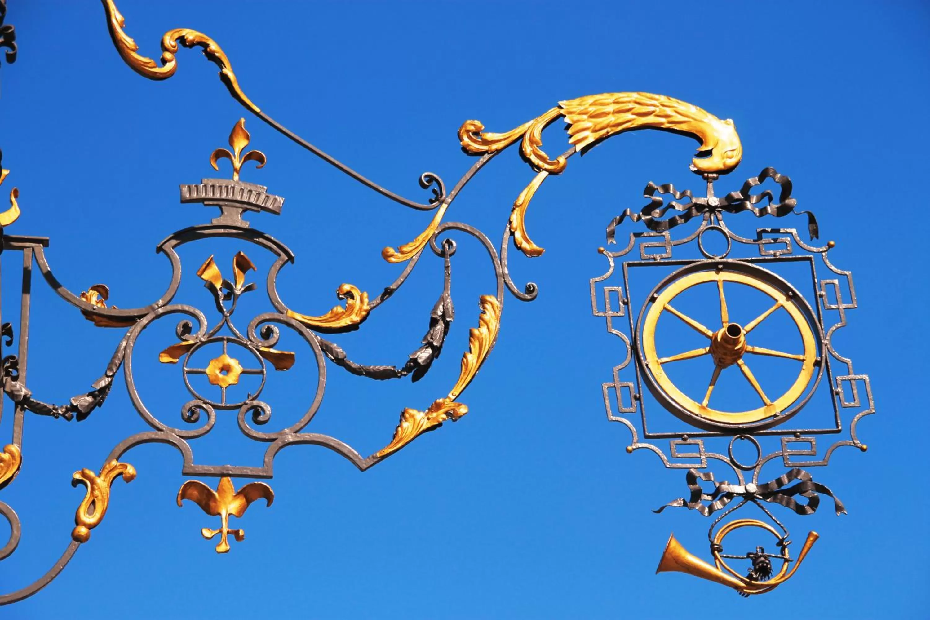 Logo/Certificate/Sign in Hotel Rad