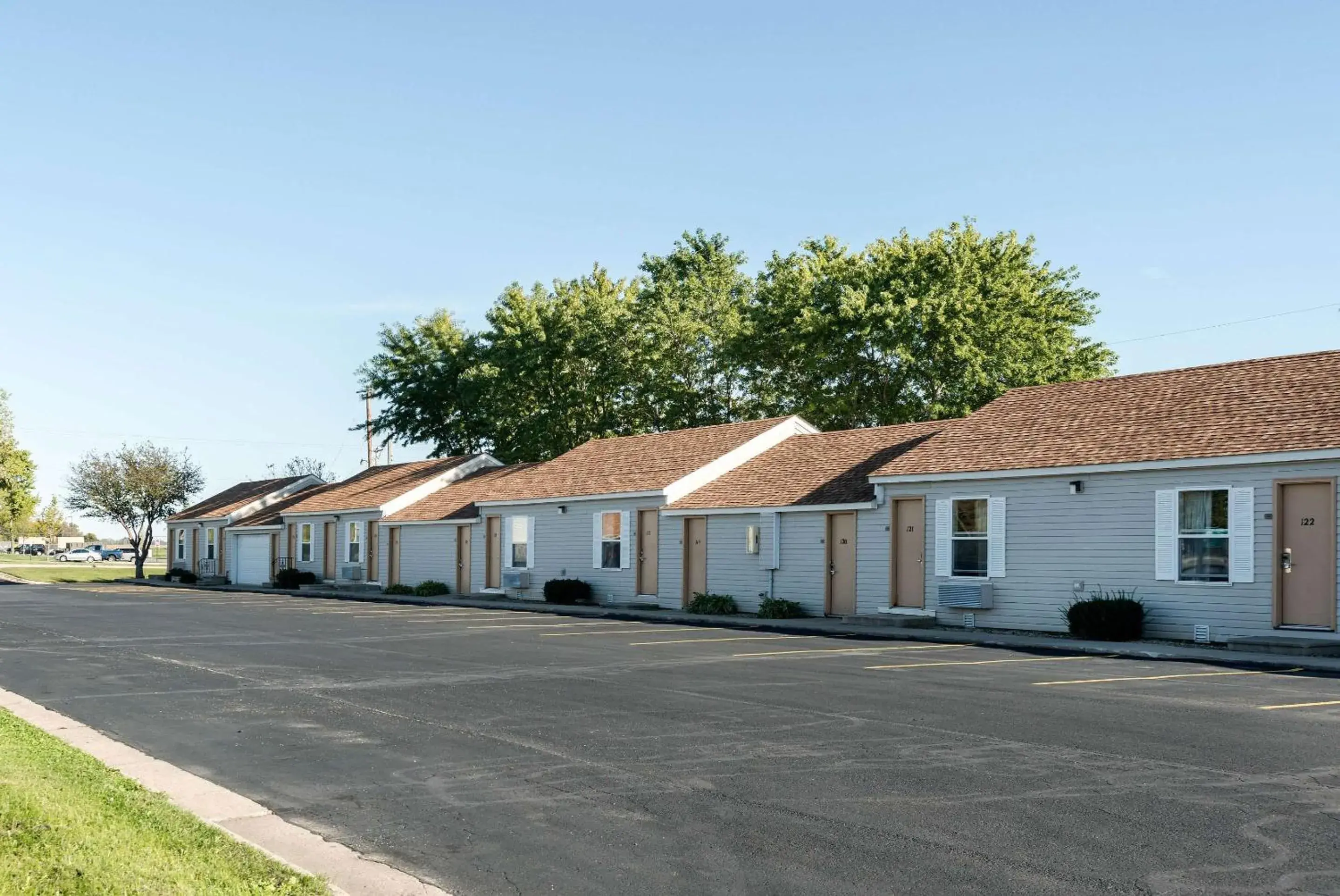 Rodeway Inn & Suites Rodeway Inn & Suites