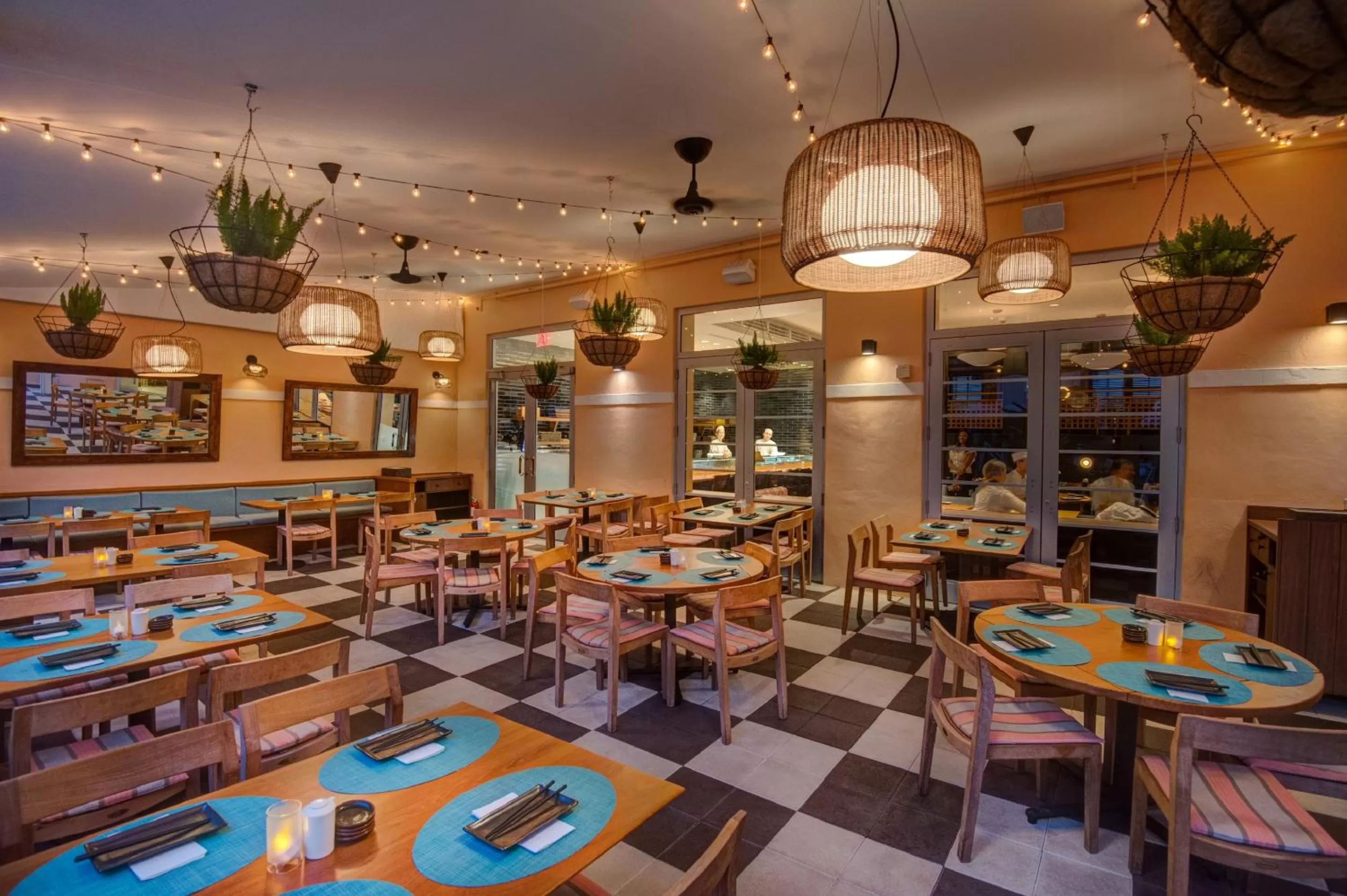 Restaurant/places to eat in The Plymouth South Beach