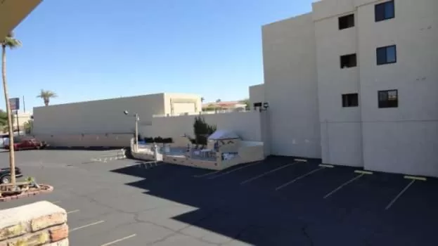 Facade/entrance in Windsor Inn Lake Havasu City