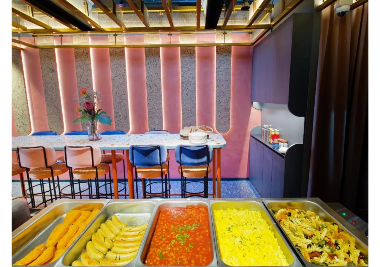 Breakfast in Hotel Soloha at Chinatown