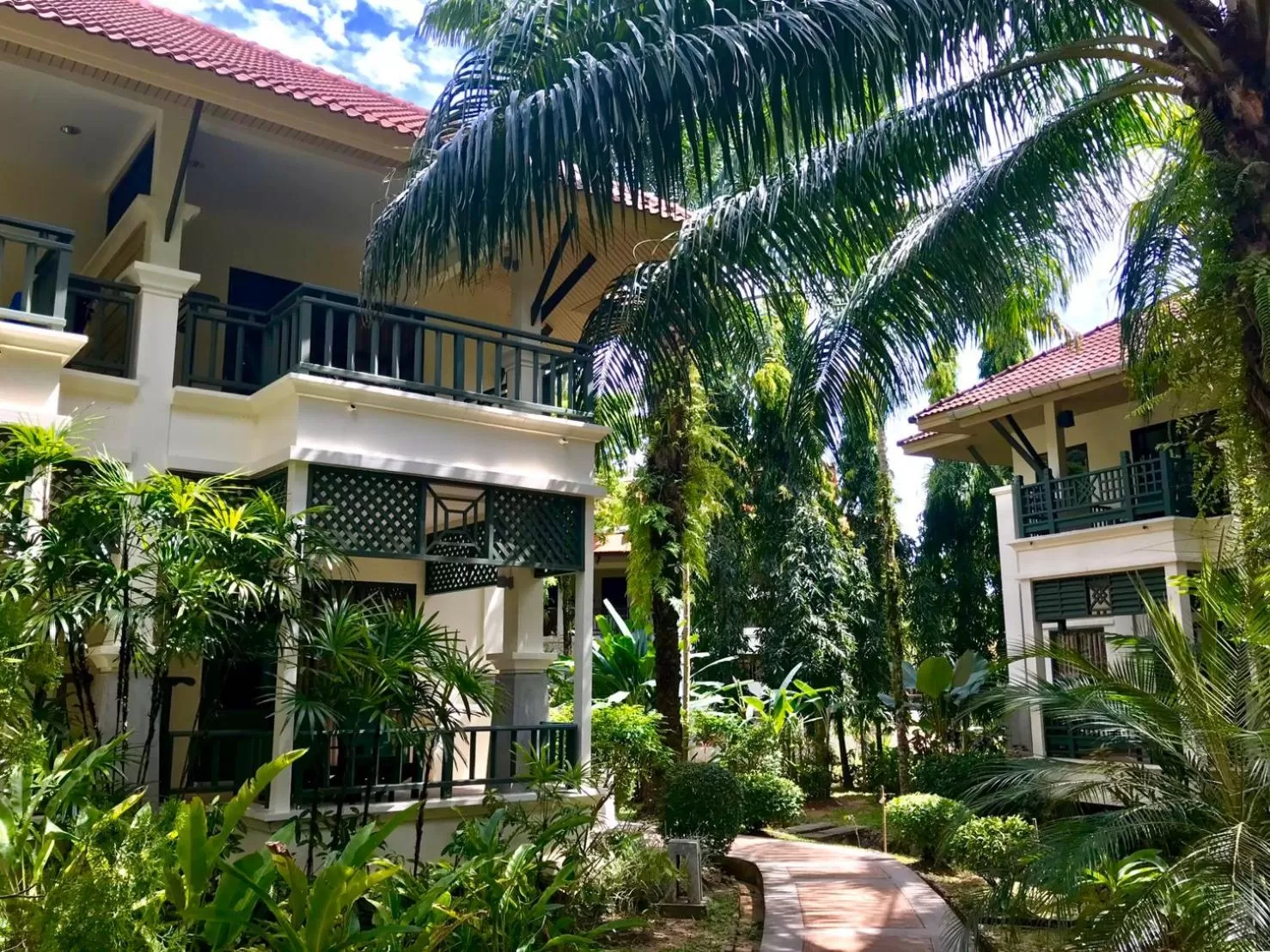 Property building in Baan Khaolak Beach Resort