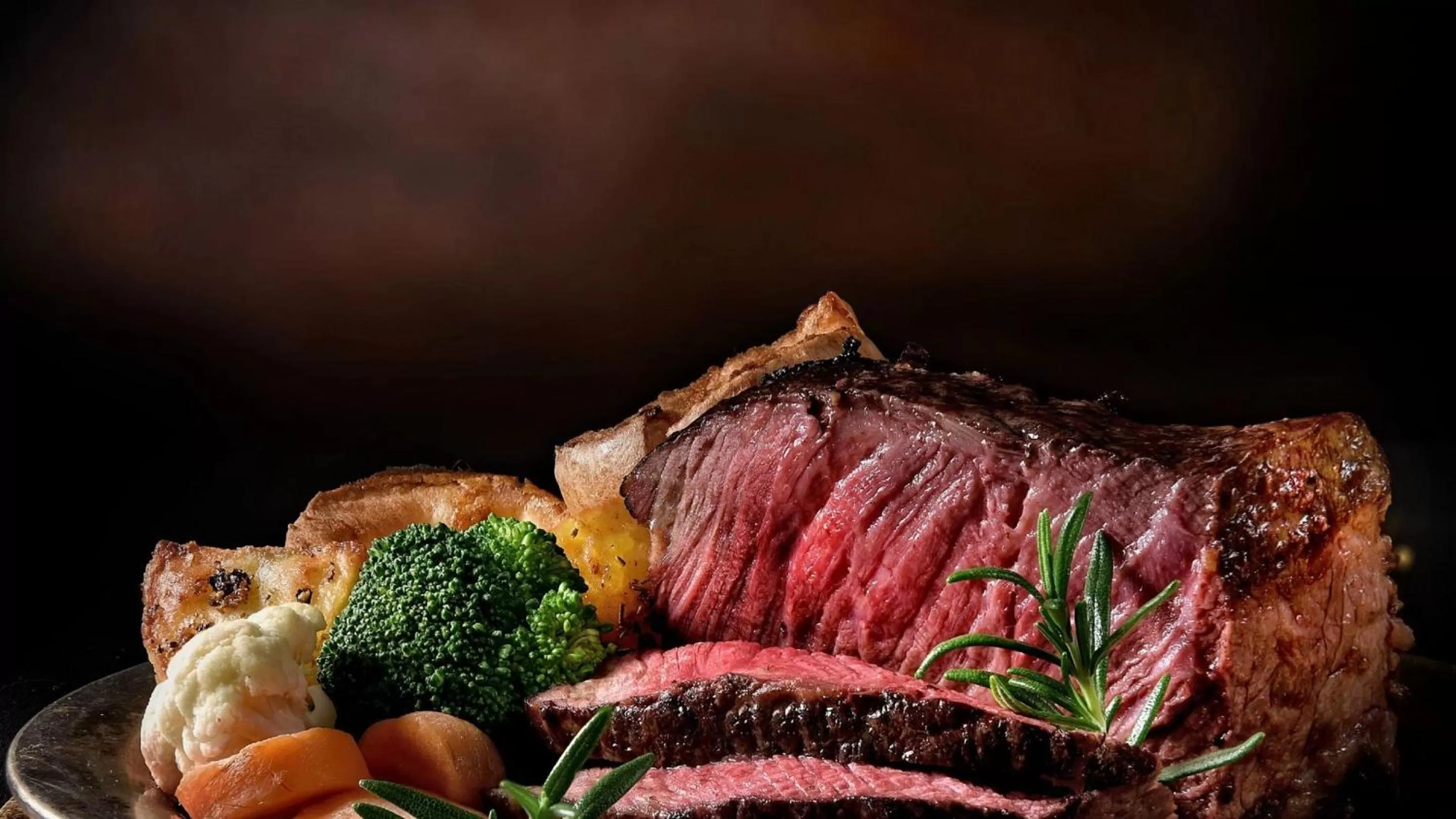 Food in Lady Gregory Hotel, Leisure Club & Beauty Rooms