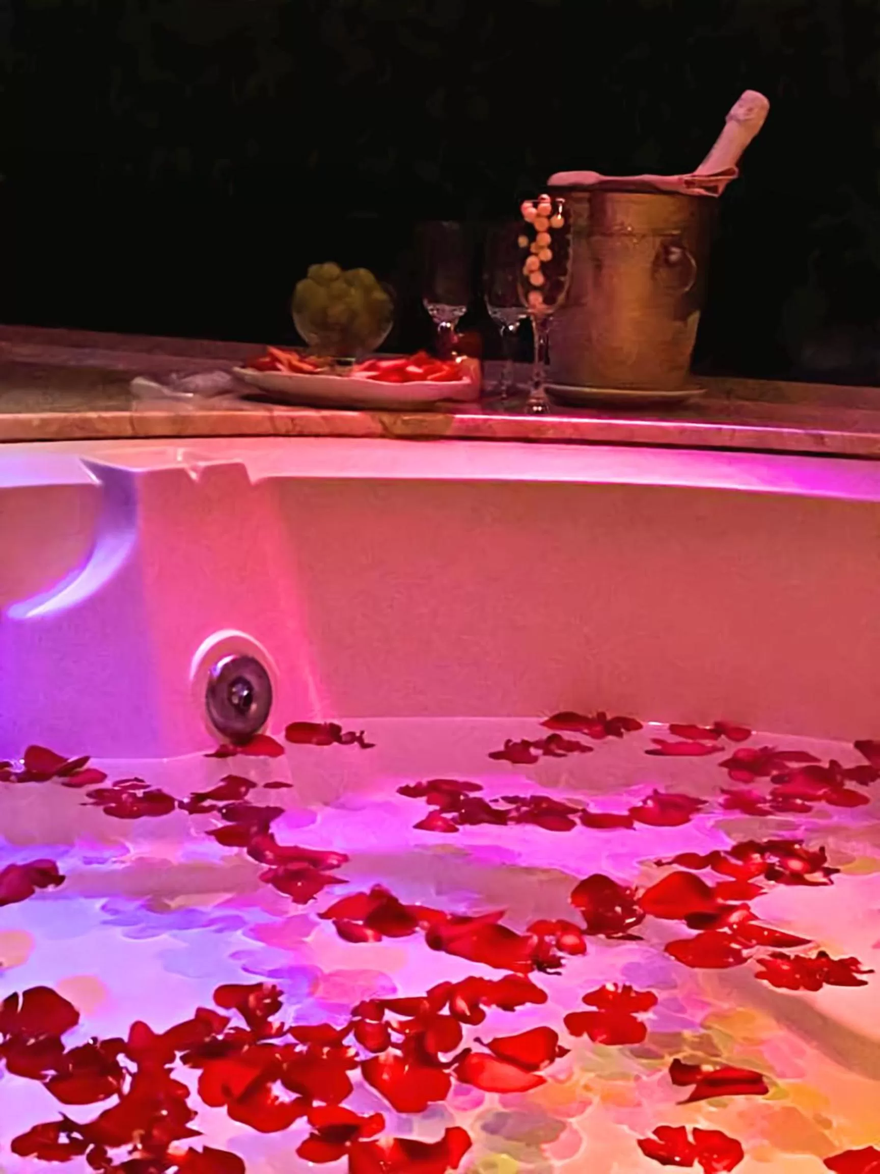 Hot Tub in Pousada dos Anjos