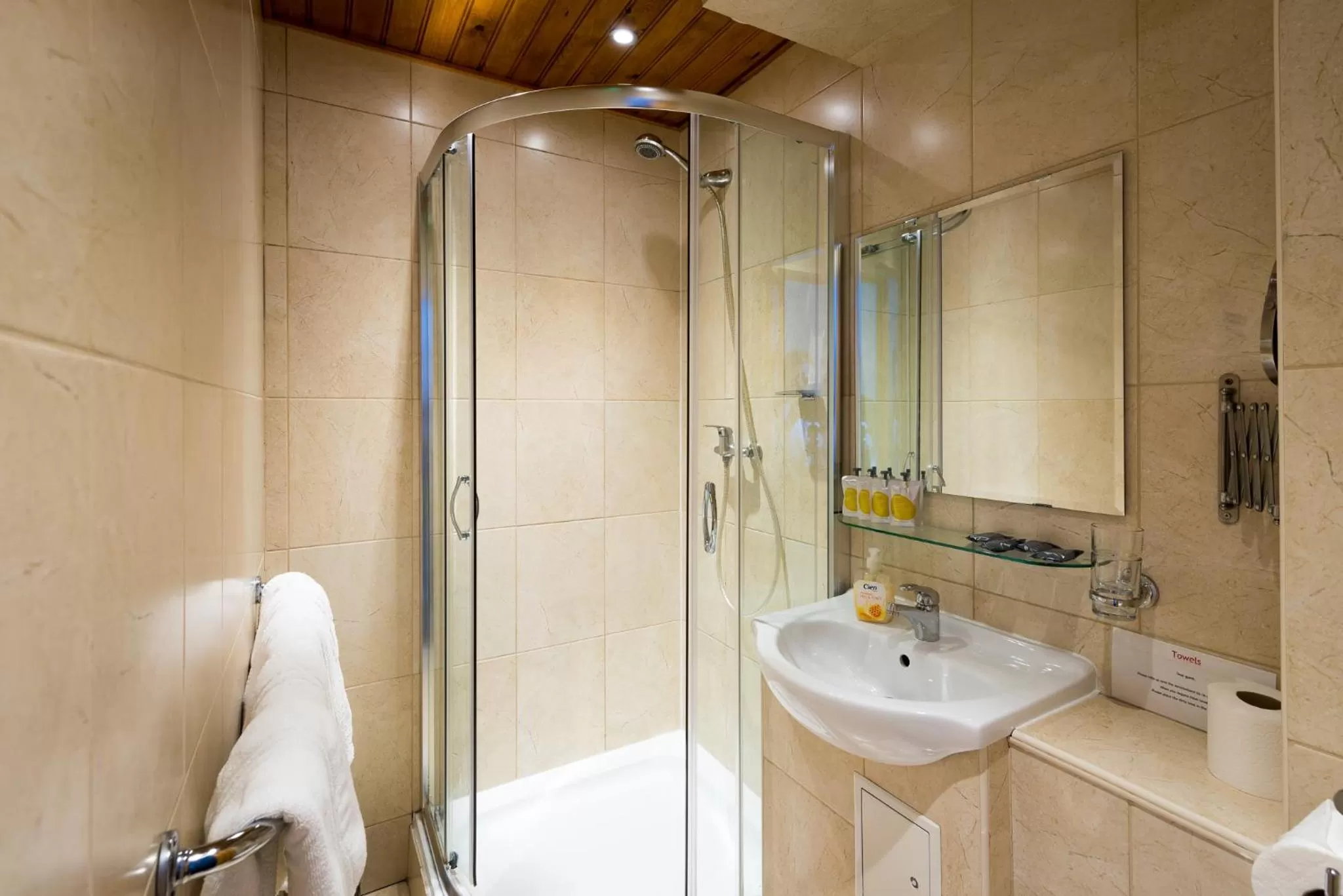 Shower in Adria Hotel