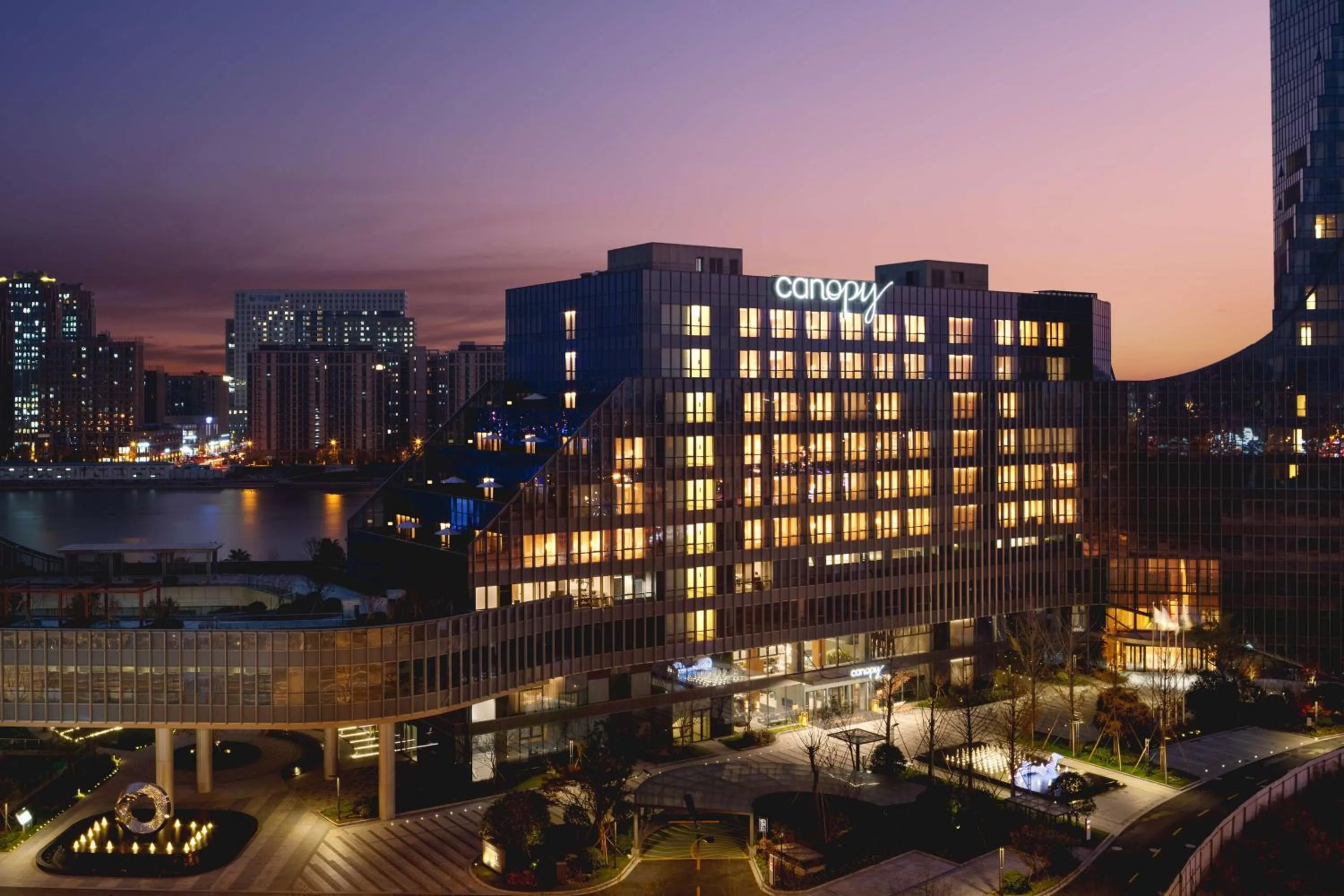 Property building in Canopy By Hilton Hangzhou Jinsha Lake