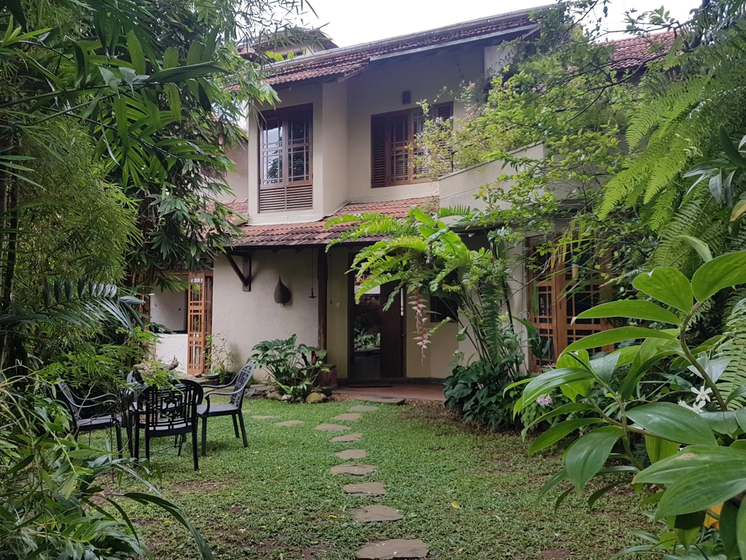 Property Building in Highbury Colombo