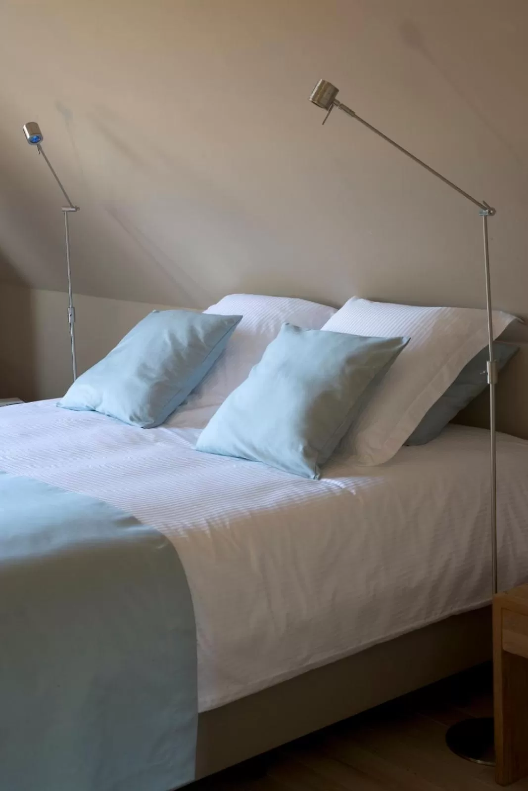 Bedroom, Bed in Domus Portus