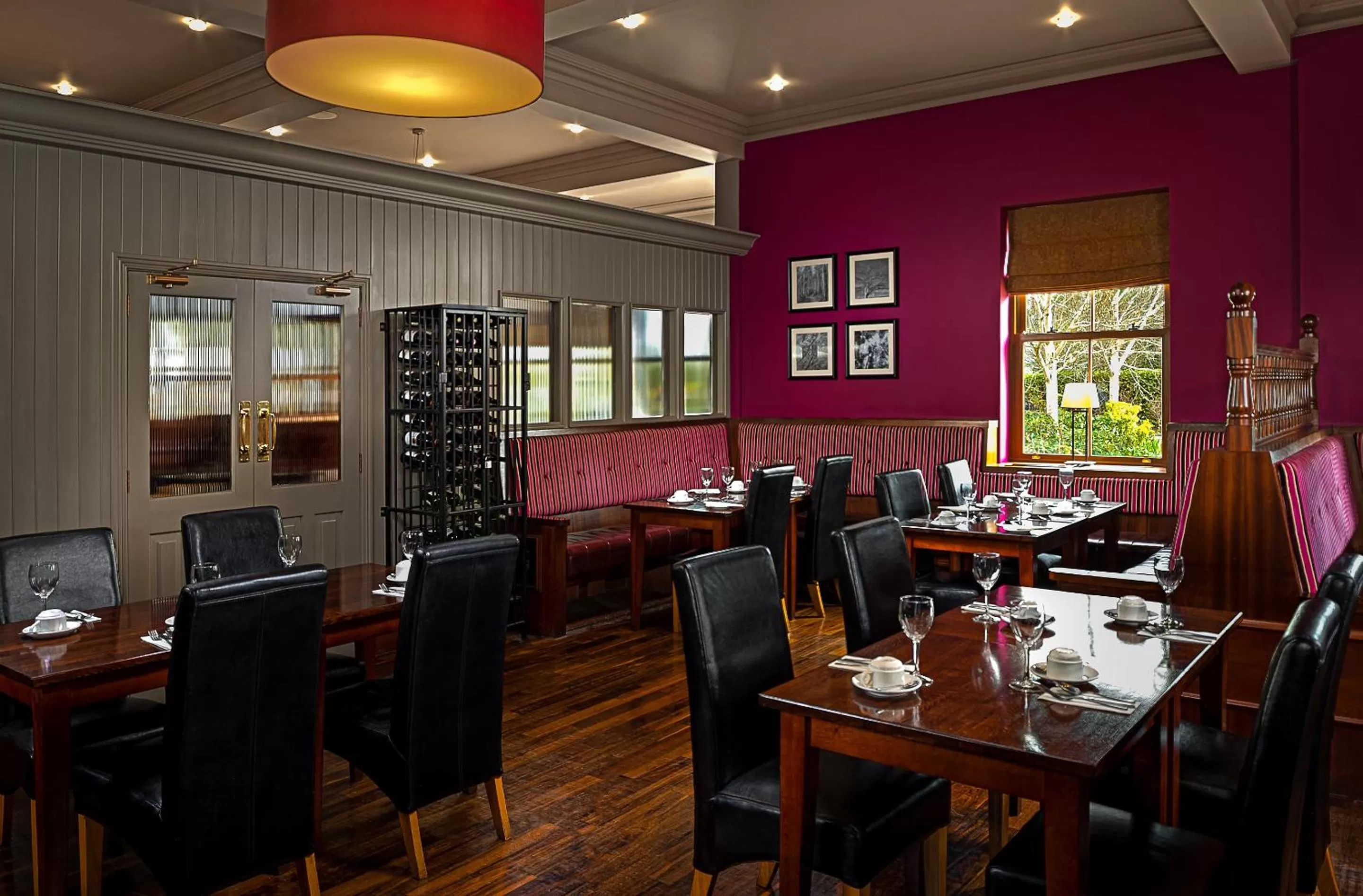Restaurant/places to eat in Great National Hotel Ballina