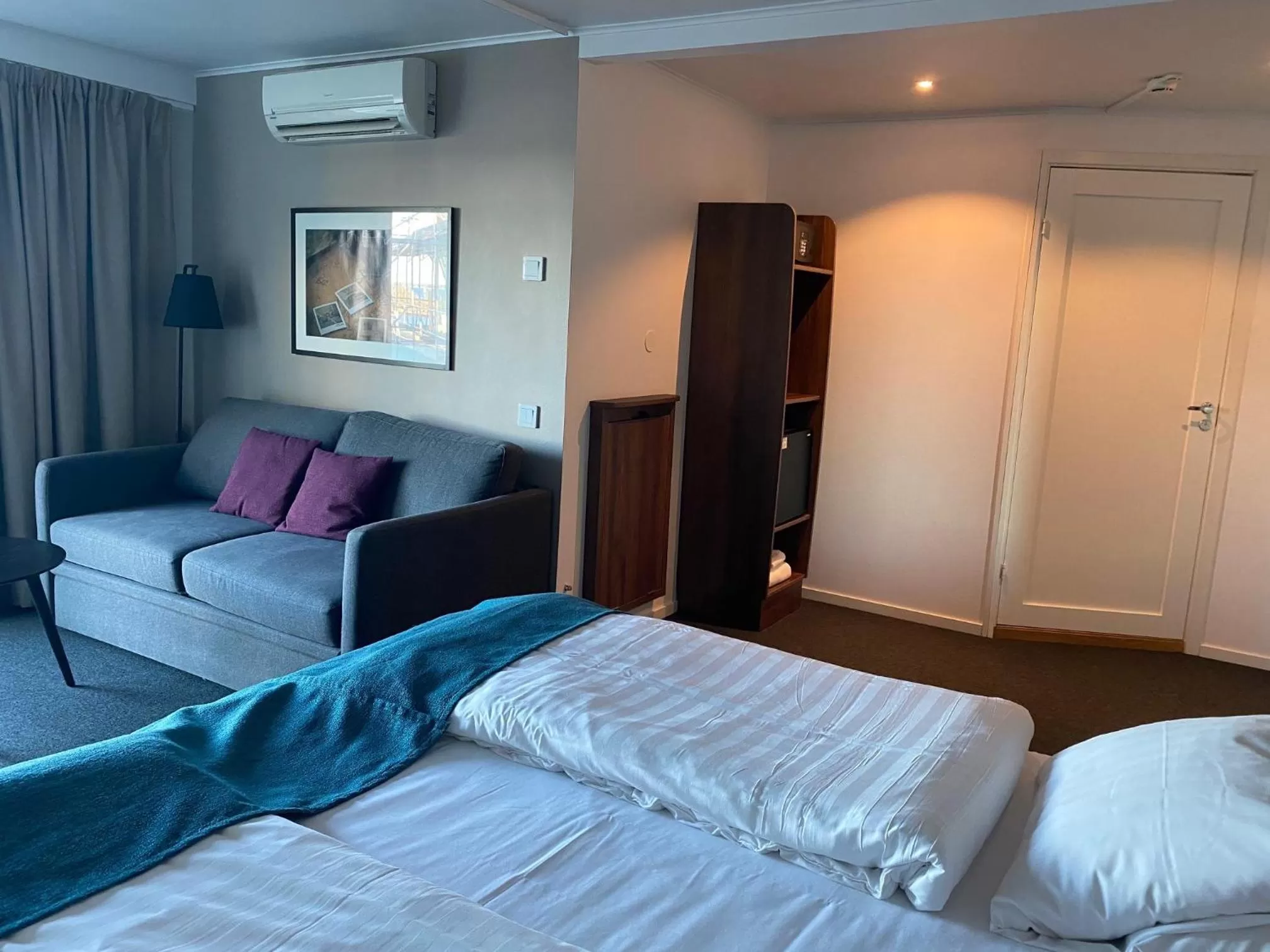 Property building, Bed in Best Western Hotel Corallen