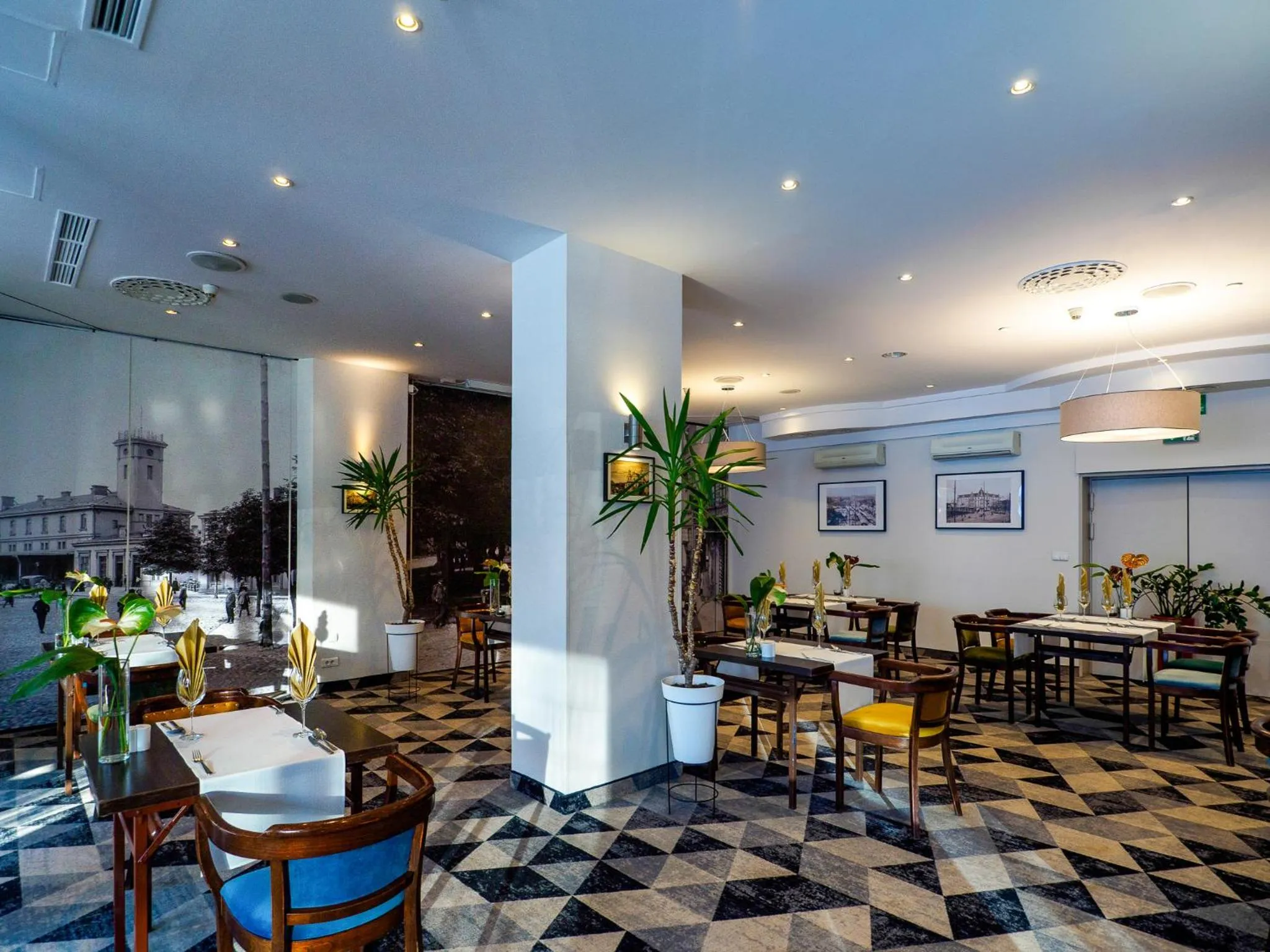 Restaurant/places to eat in Mercure Czestochowa Centrum