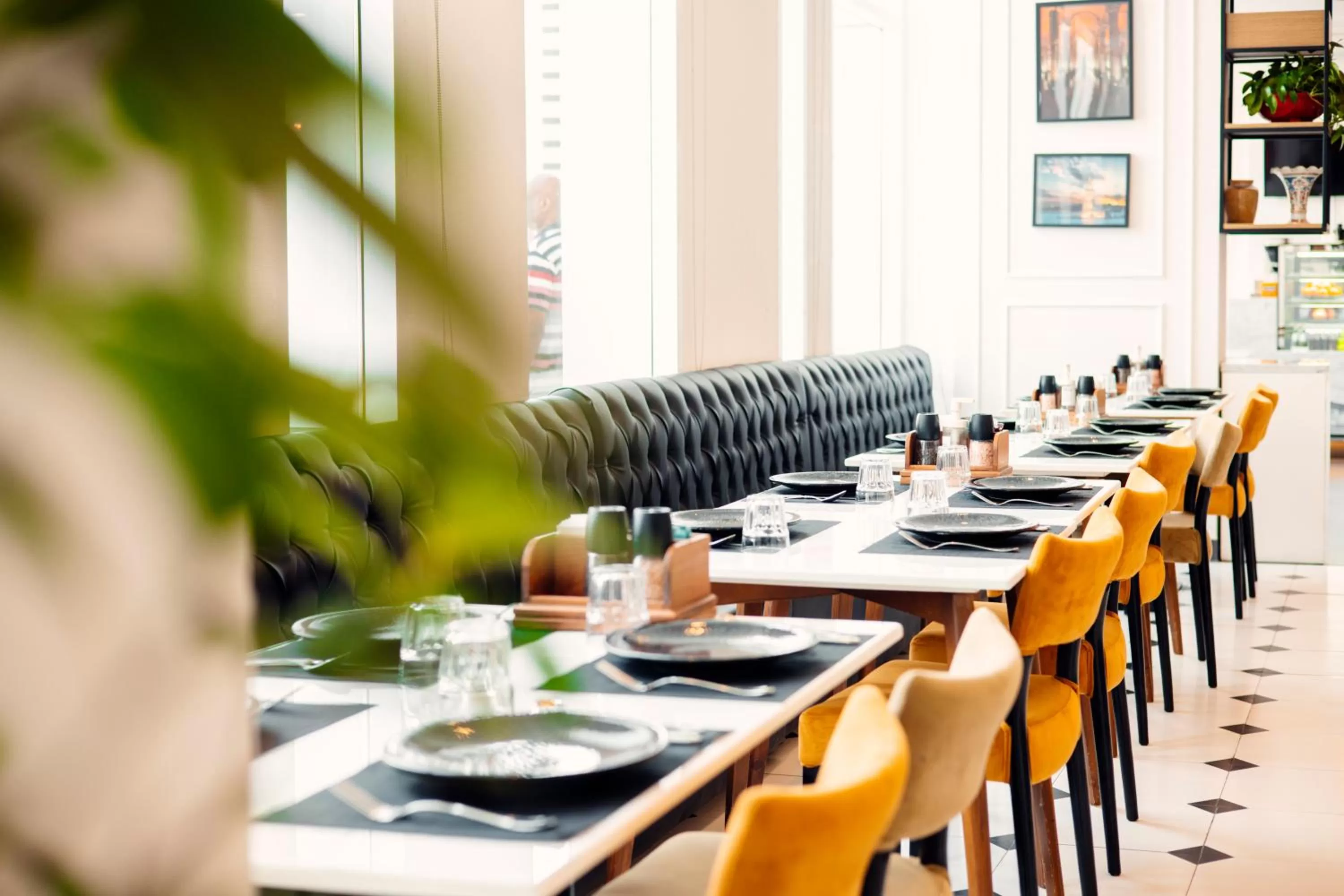 Restaurant/places to eat in Rose Executive Hotel - DWTC