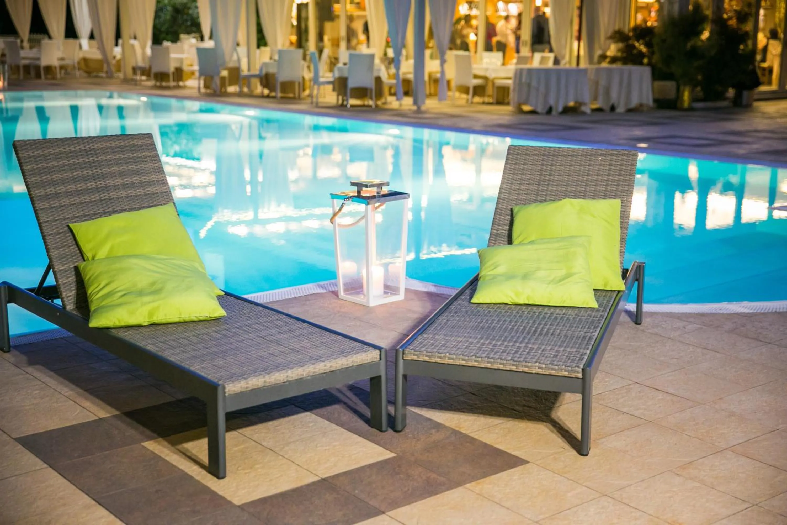 Swimming pool in Hotel Ares