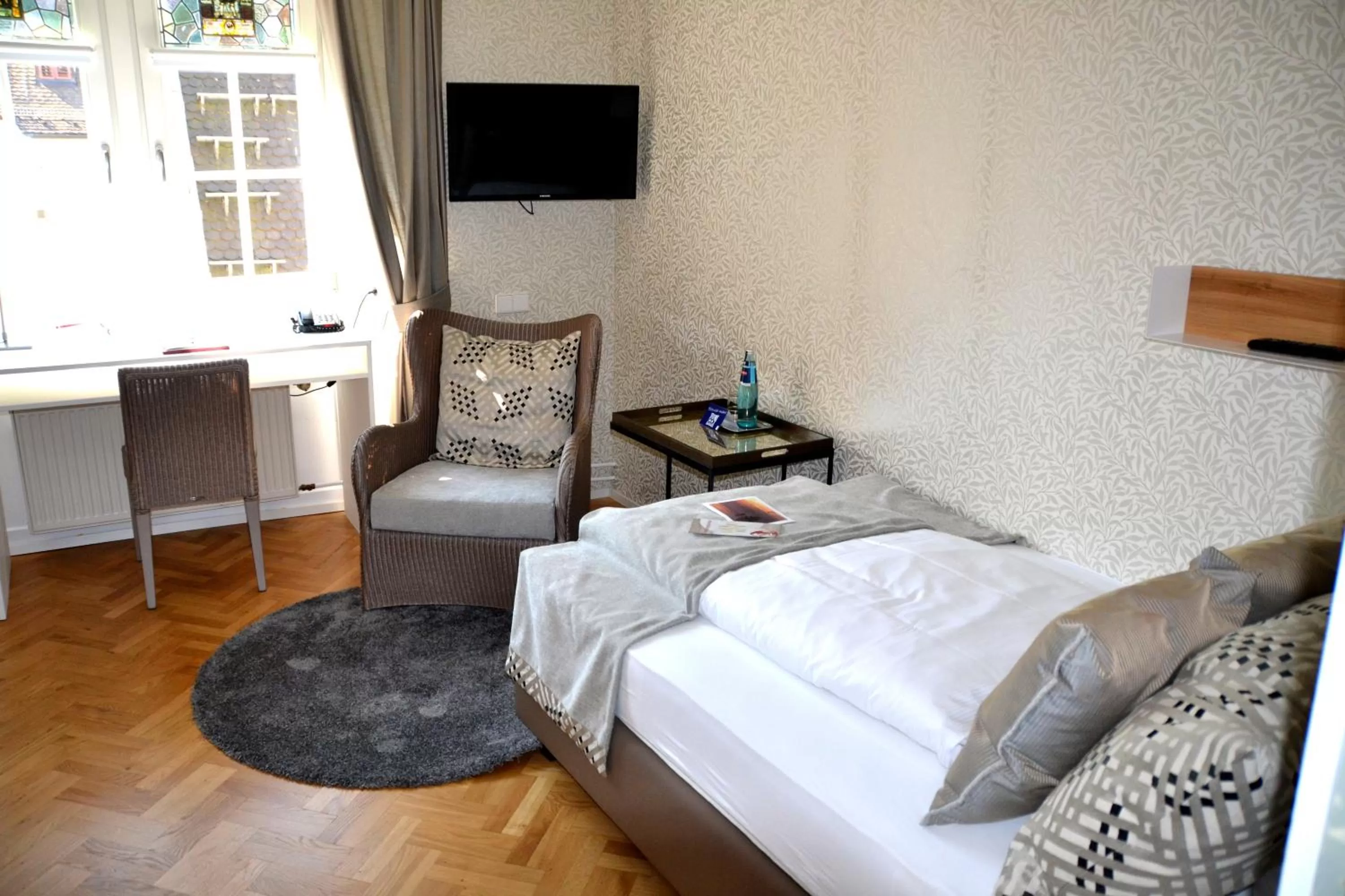 Photo of the whole room, Bed in Romantik Hotel Barbarossa