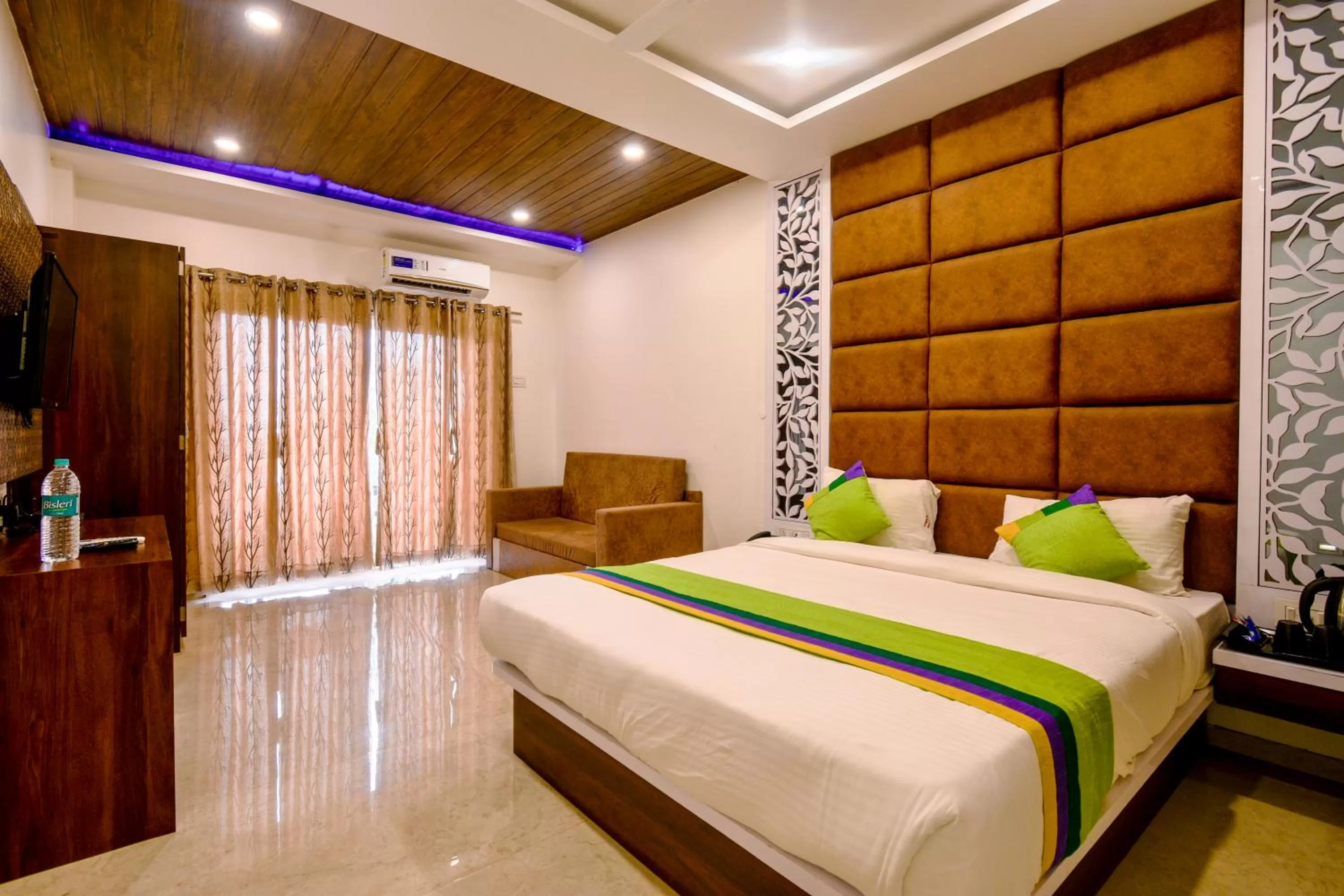 Bedroom, Bed in Treebo Prince Palace