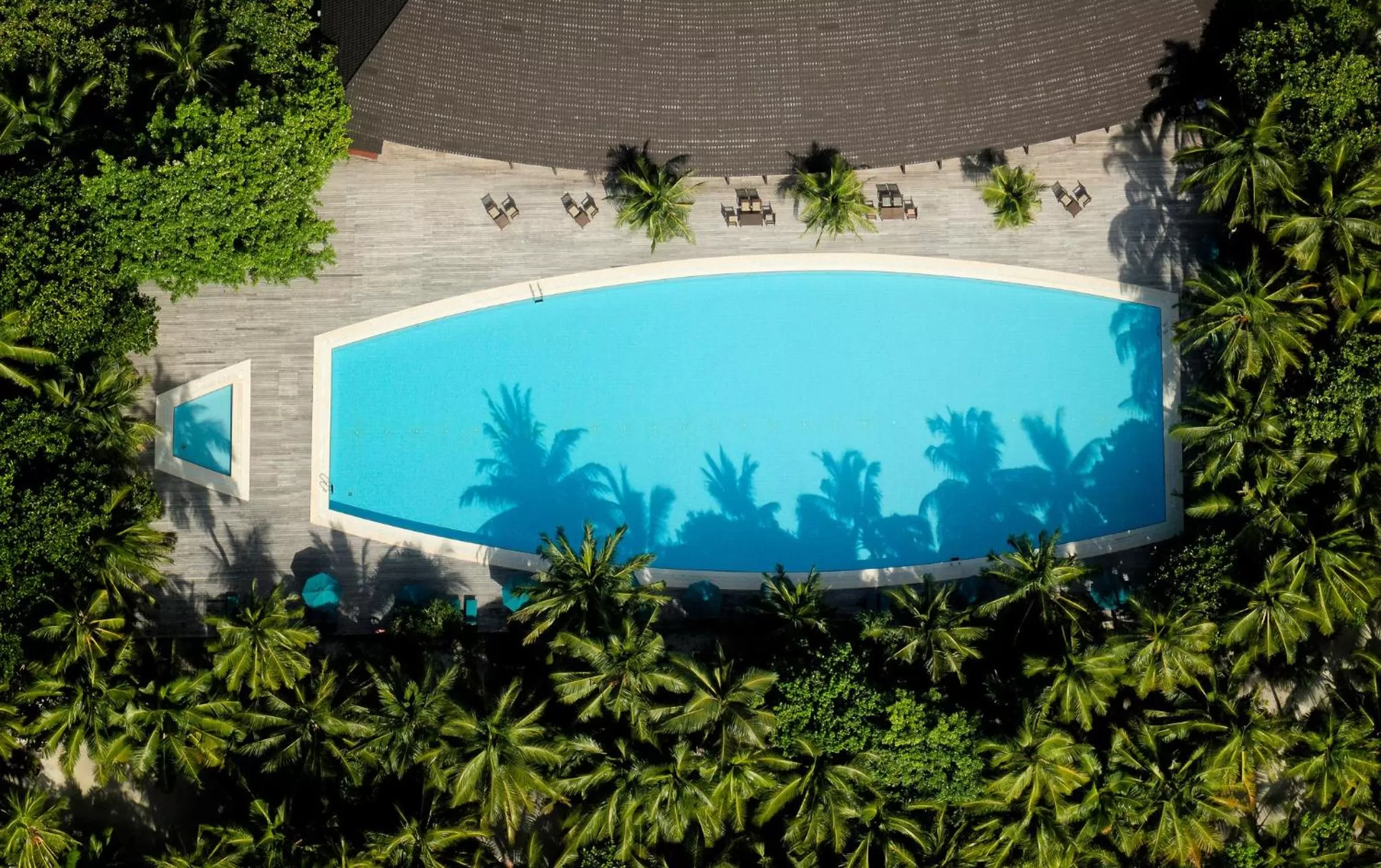 Day in Canareef Resort Maldives