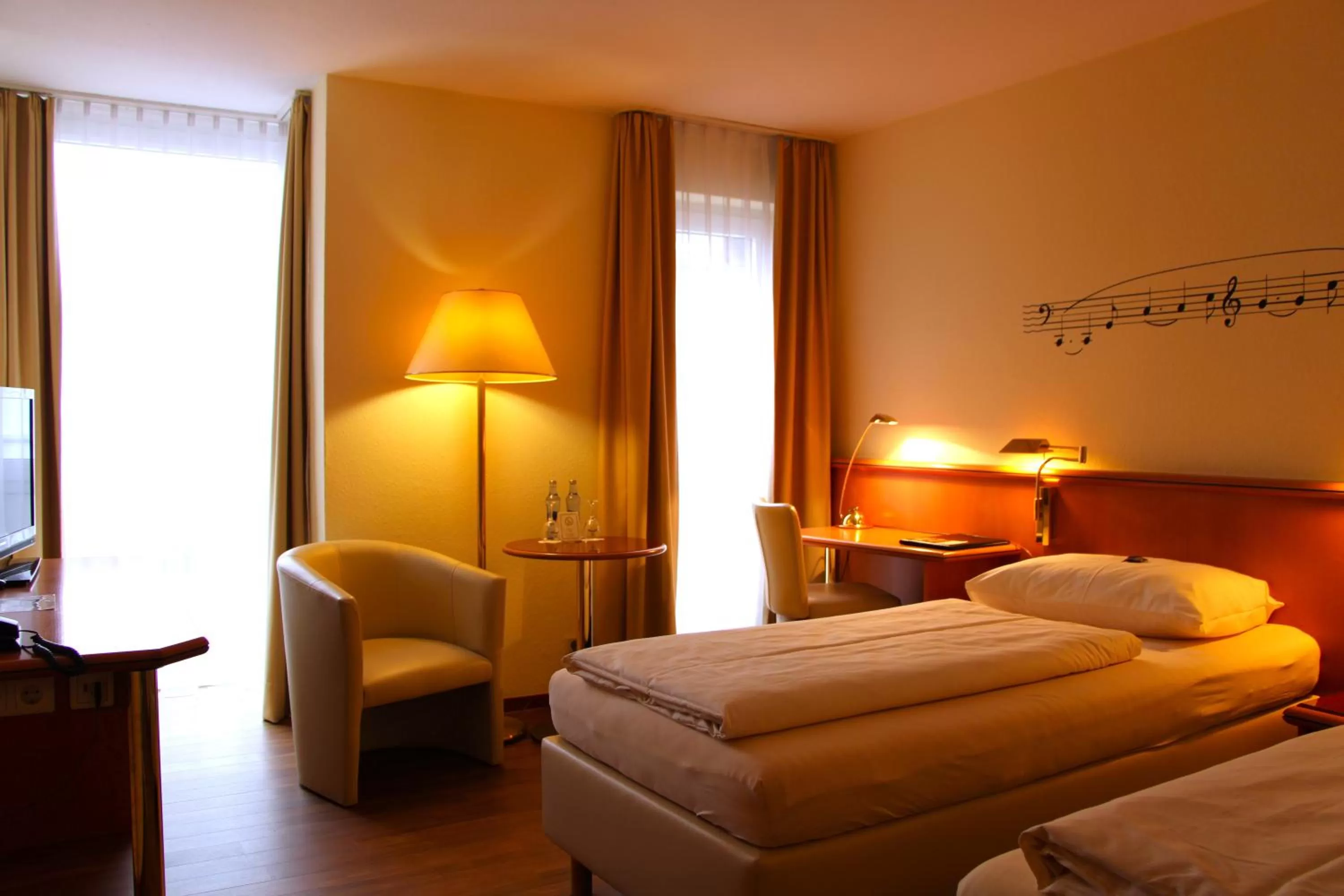 Photo of the whole room, Bed in Hotel Rheingold