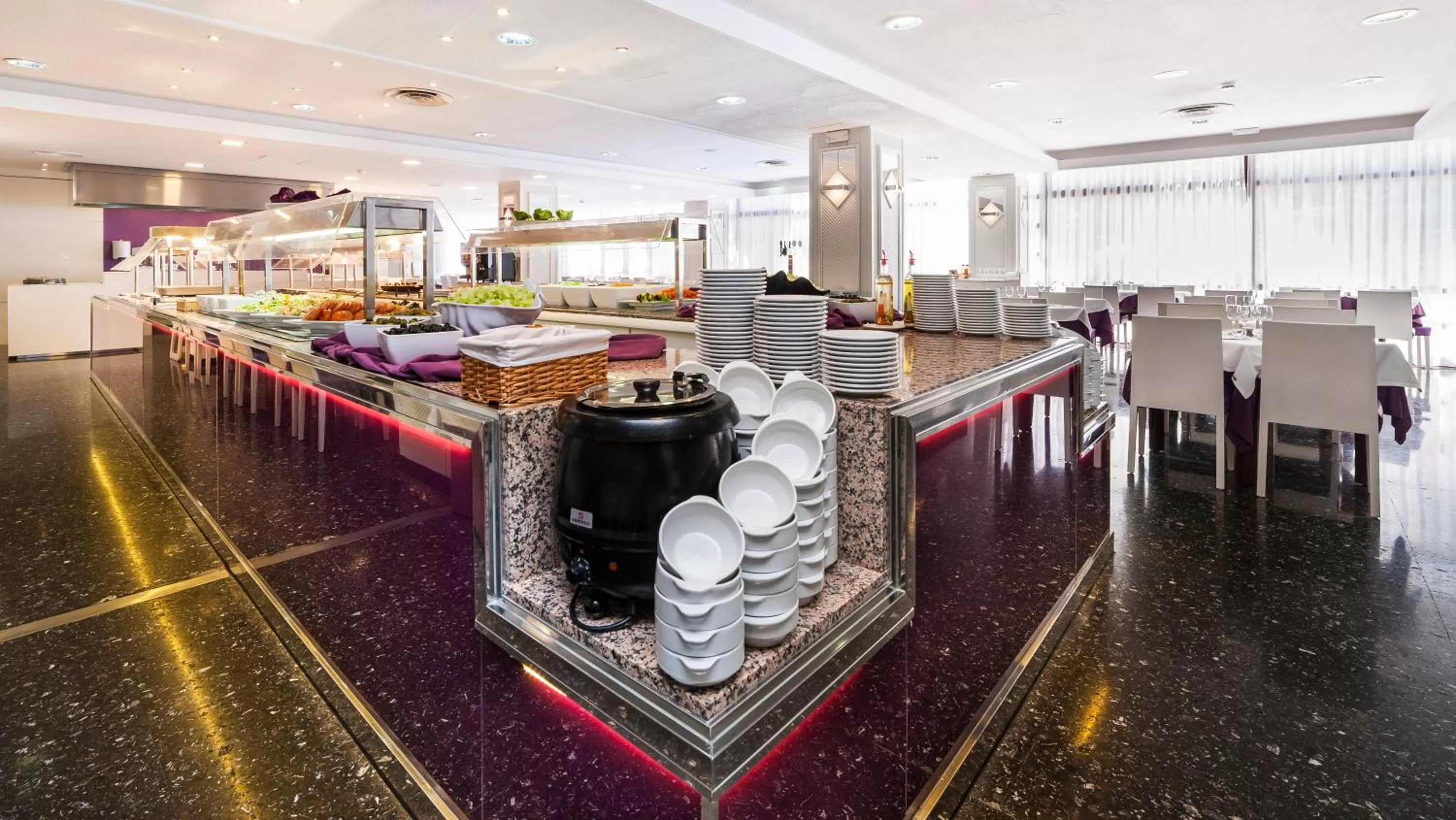 Restaurant/places to eat in Globales Palmanova