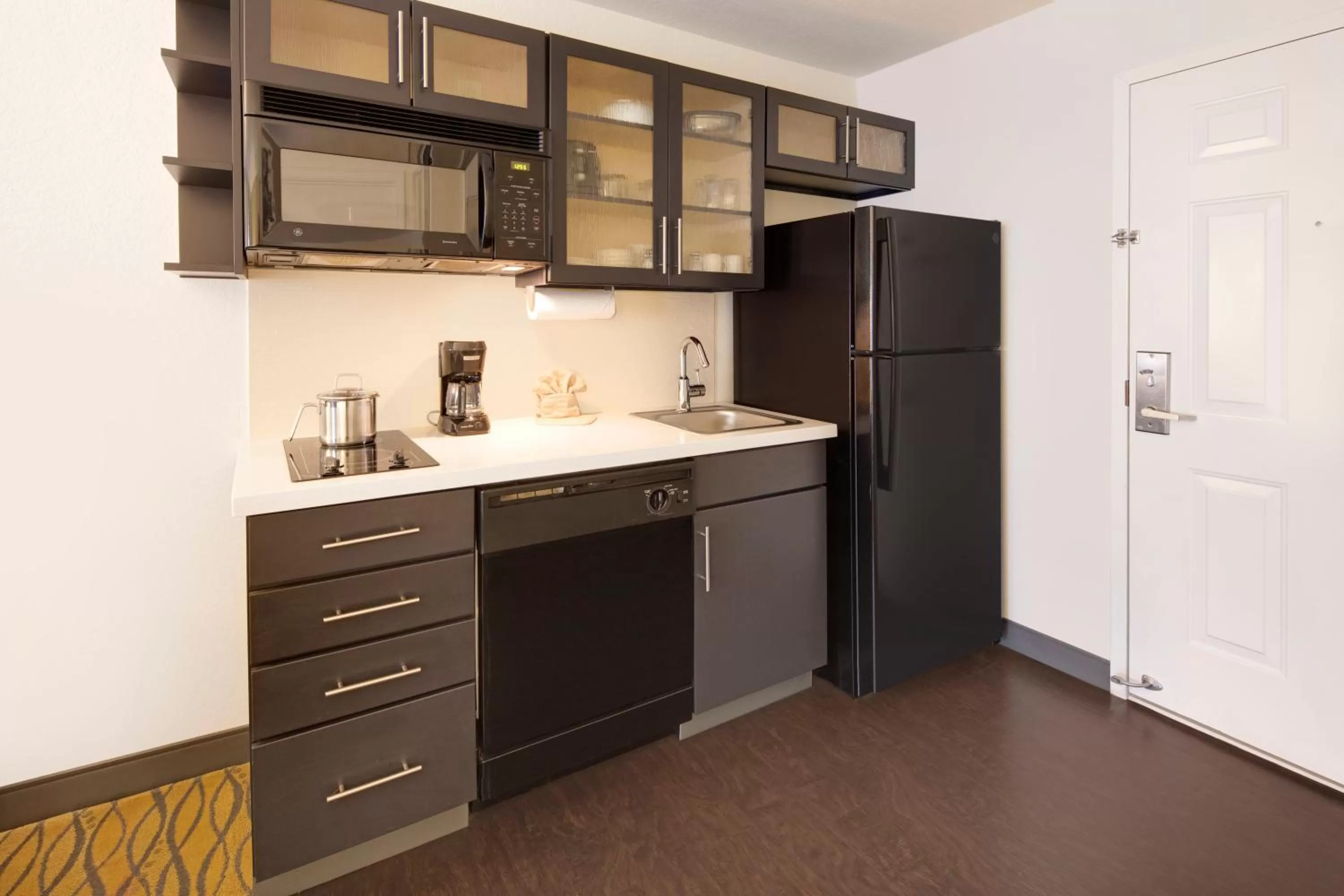 Photo of the whole room in Candlewood Suites Rogers-Bentonville by IHG