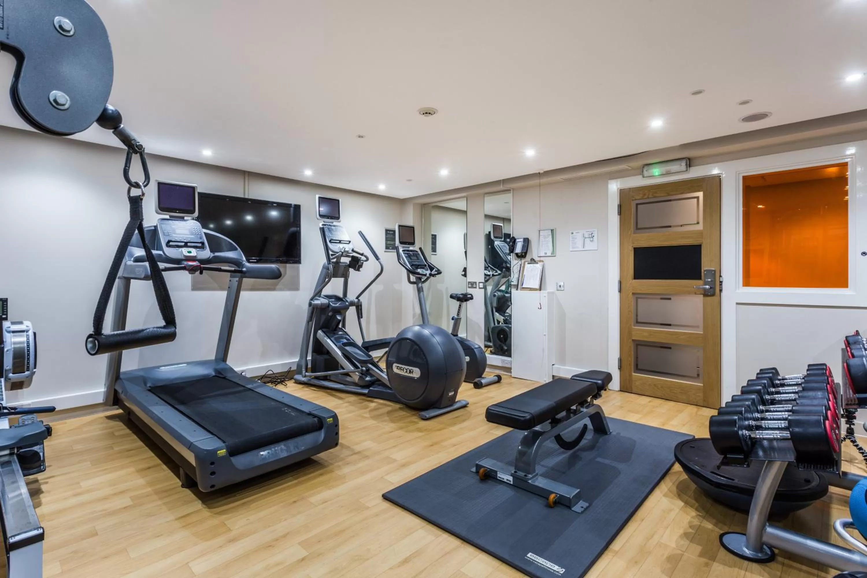 Fitness centre/facilities in Holiday Inn Sittingbourne by IHG