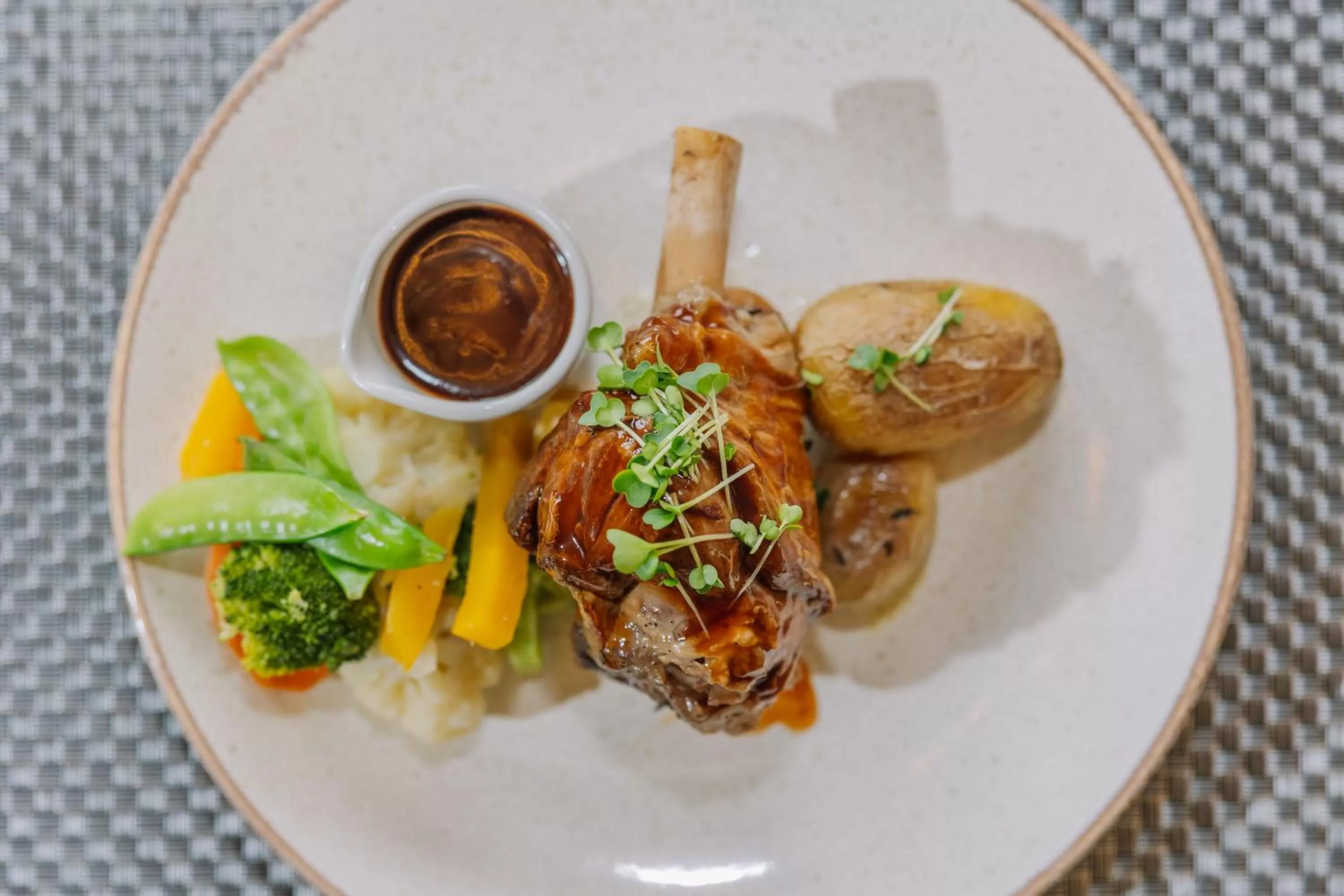 Restaurant/places to eat in Muthu Fort William Hotel