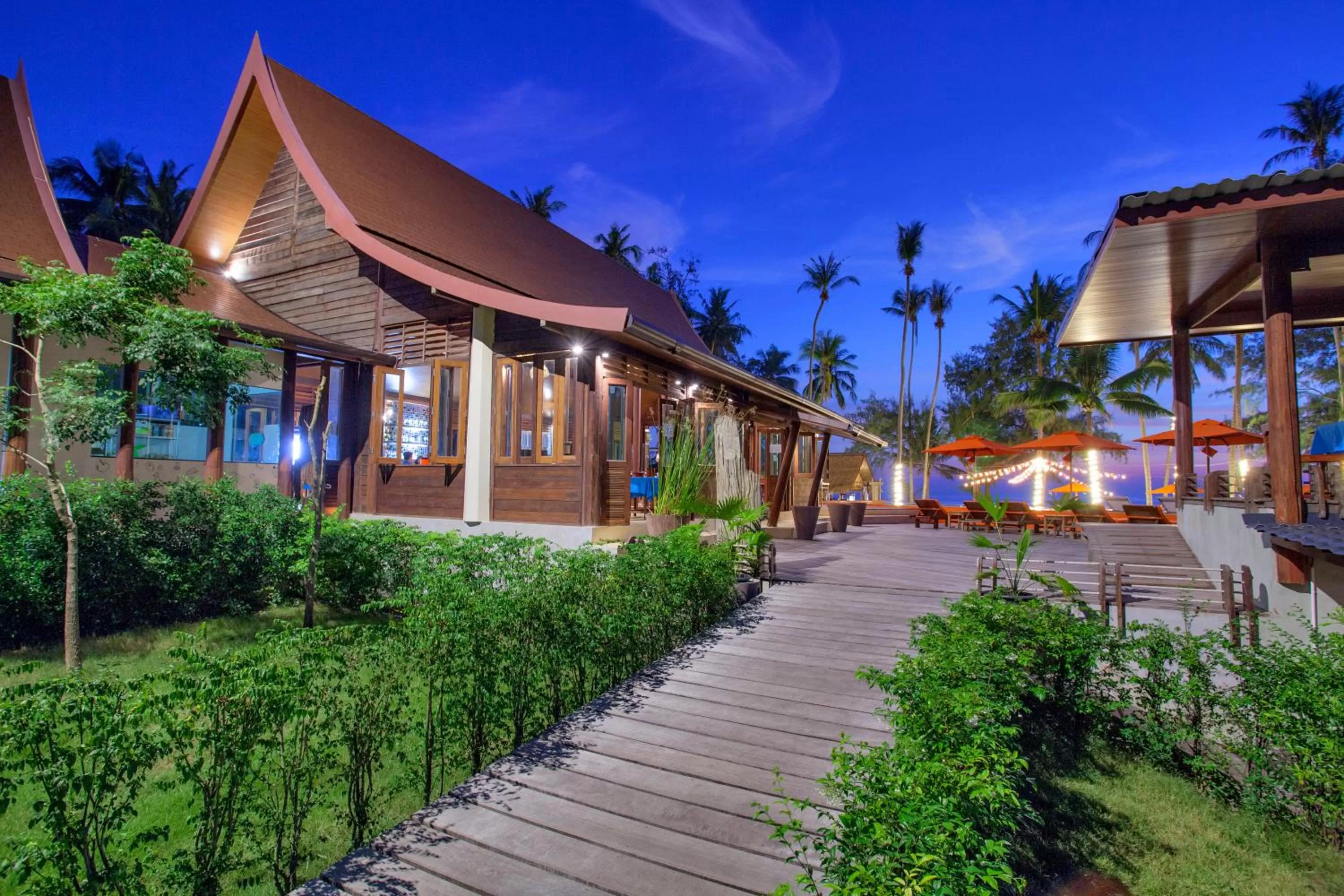 Restaurant/places to eat in Koh Kood Paradise Beach