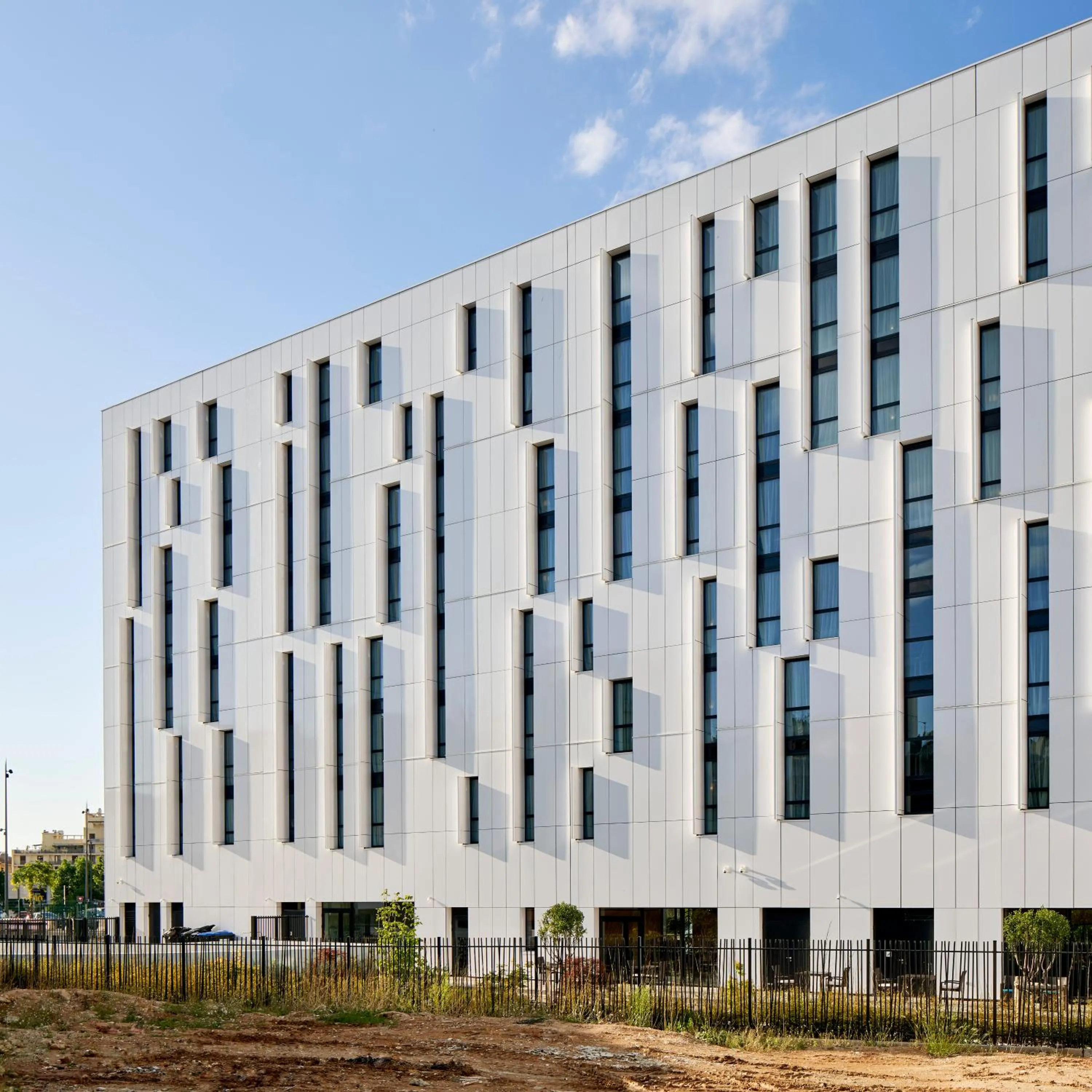 Facade/entrance in Toyoko INN Marseille Saint Charles