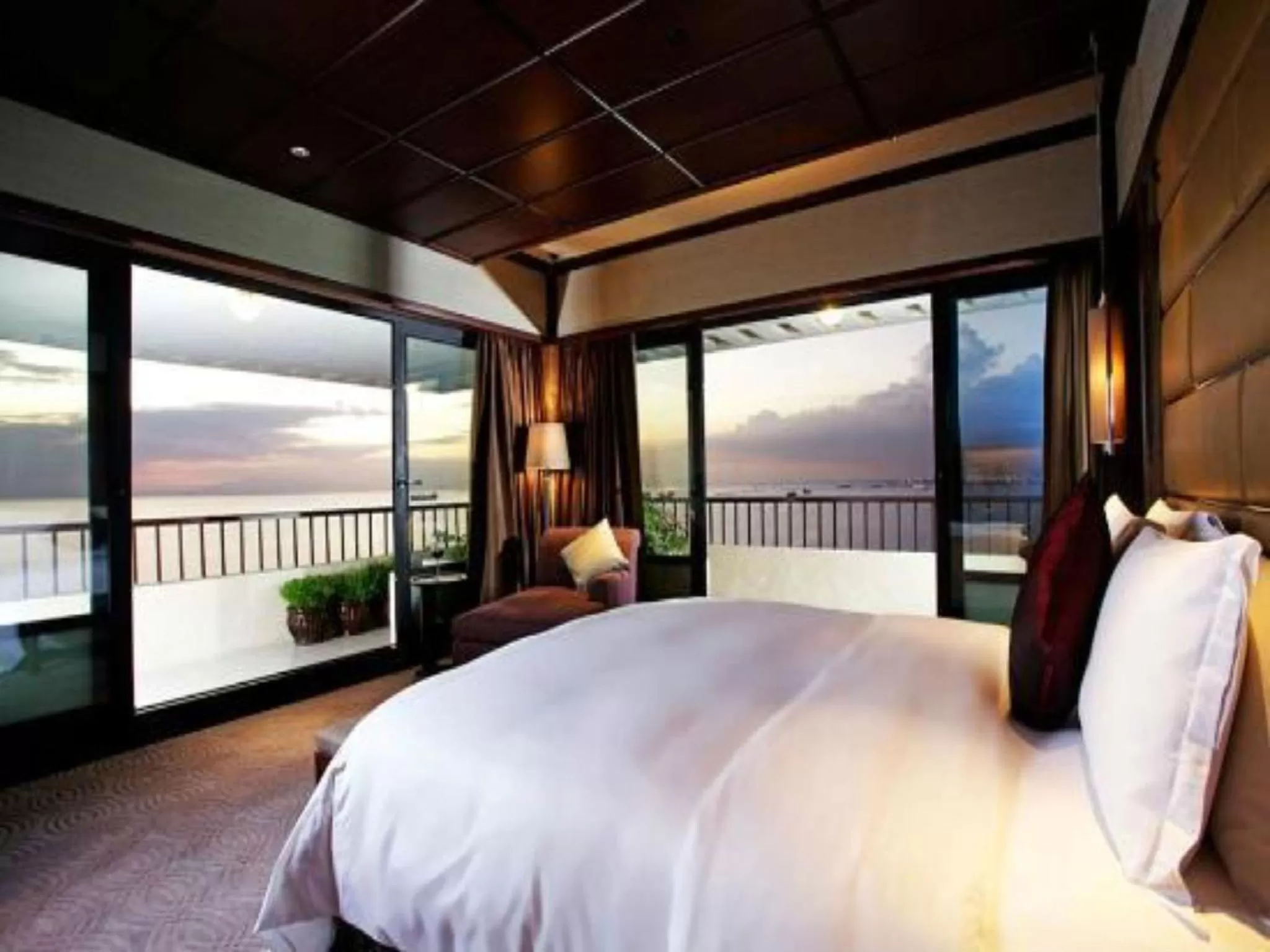 View (from property/room) in Sofitel Philippine Plaza Manila