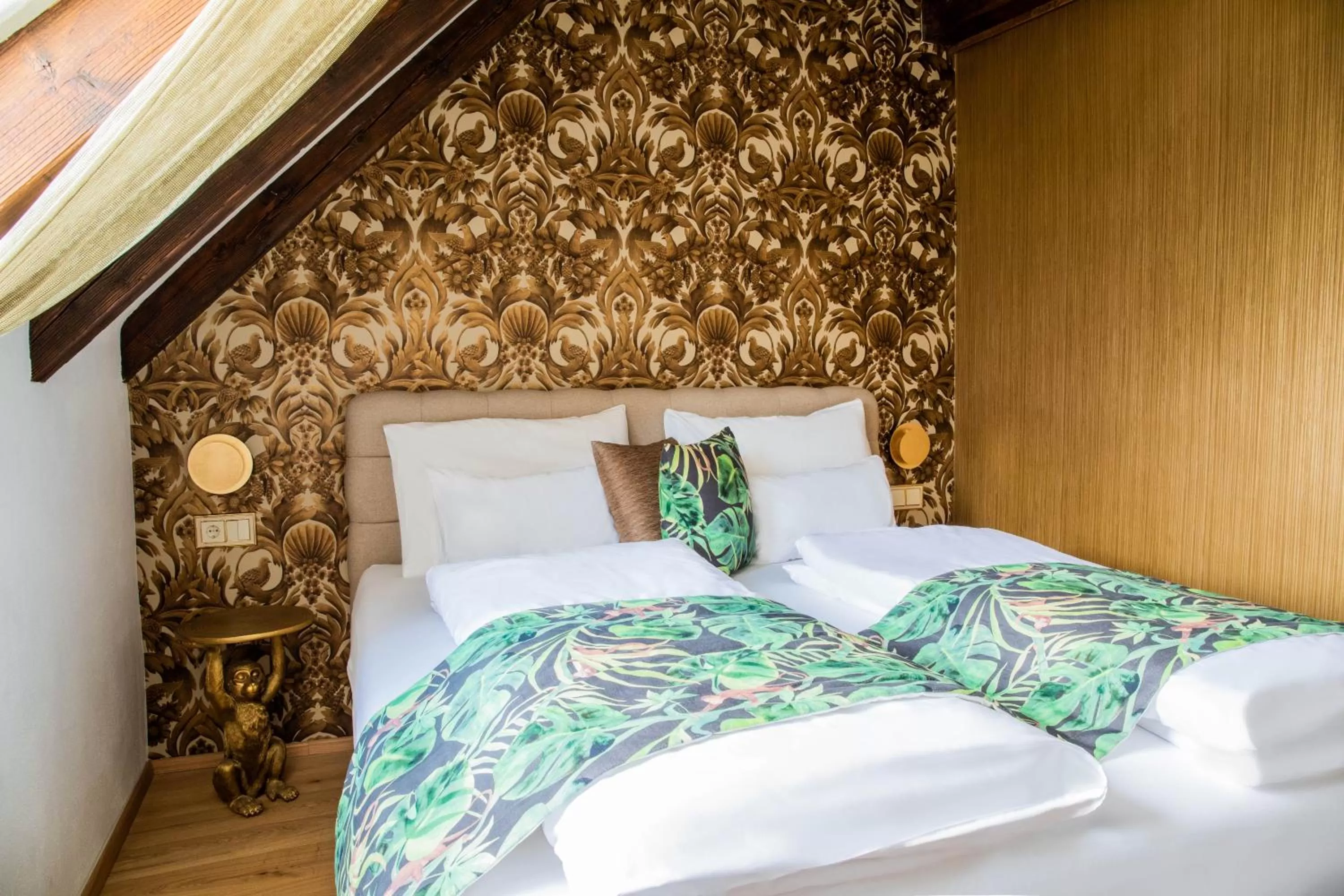 Bed in Gasthof Lend-Platzl