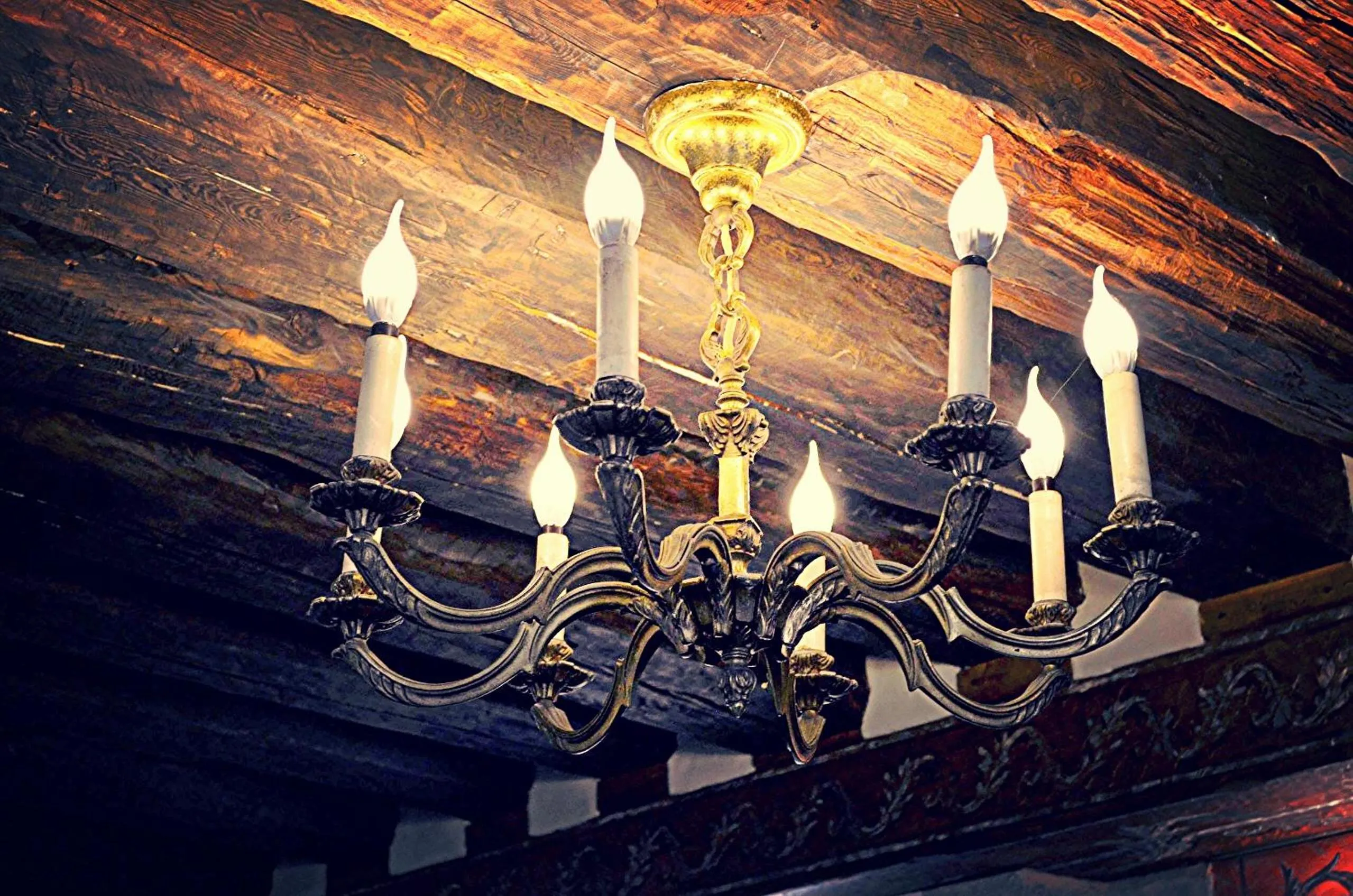 Restaurant/places to eat in Three Crowns Residents