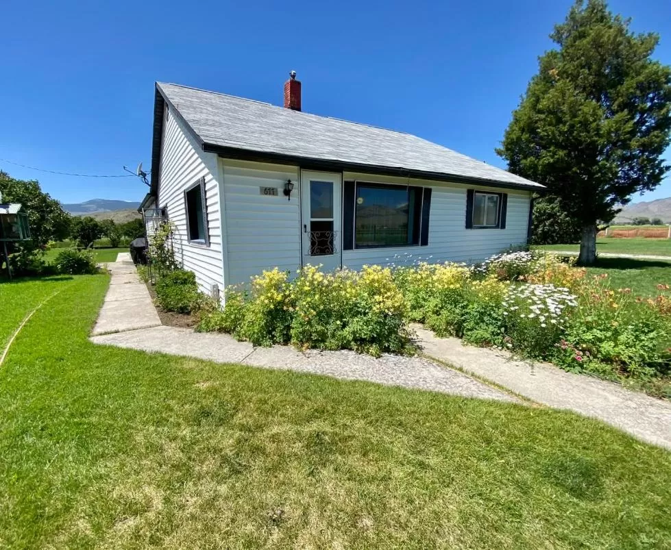 Sportsman Lodge Melrose MT