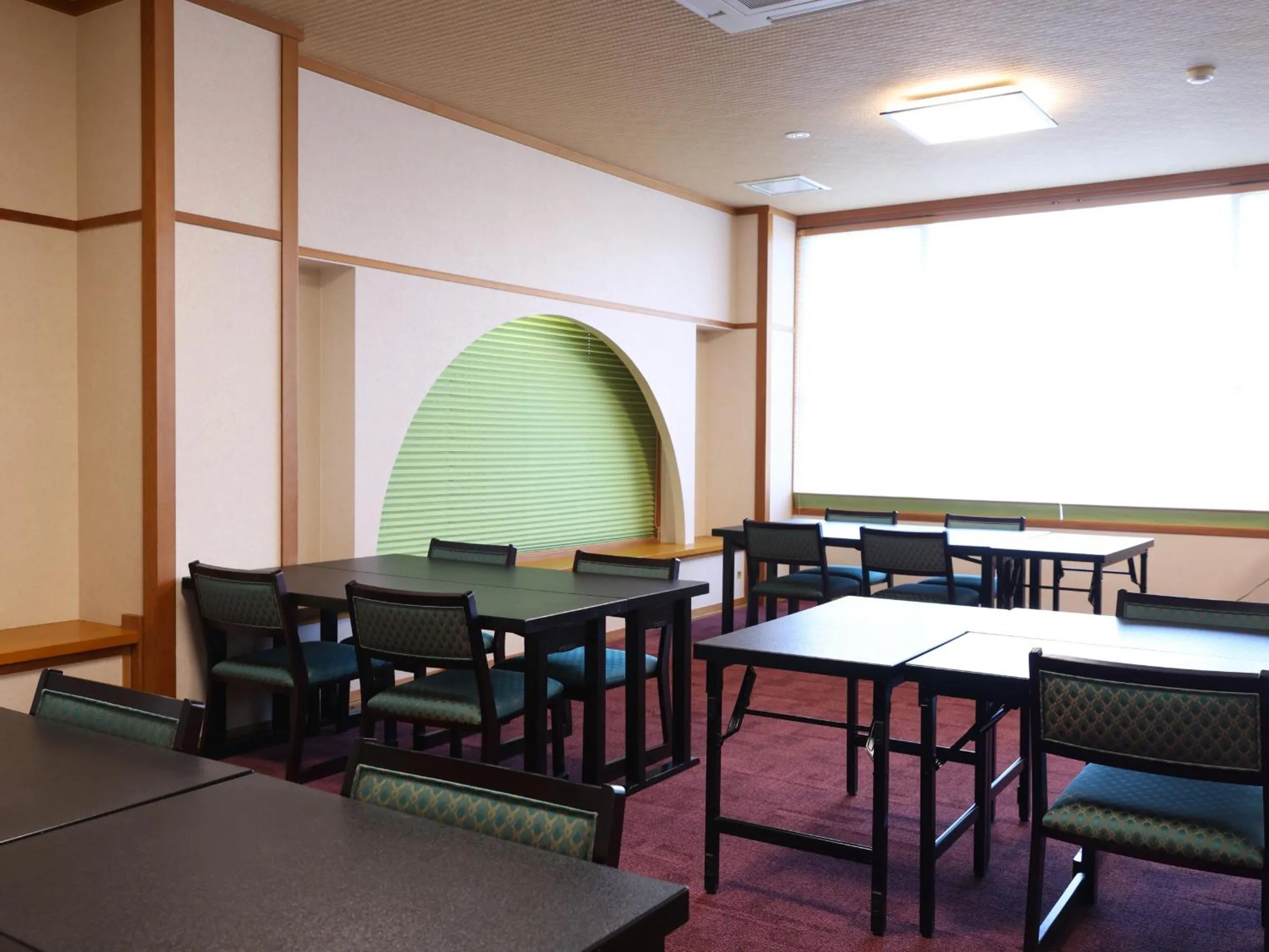 Restaurant/places to eat in Hotel Asafuji