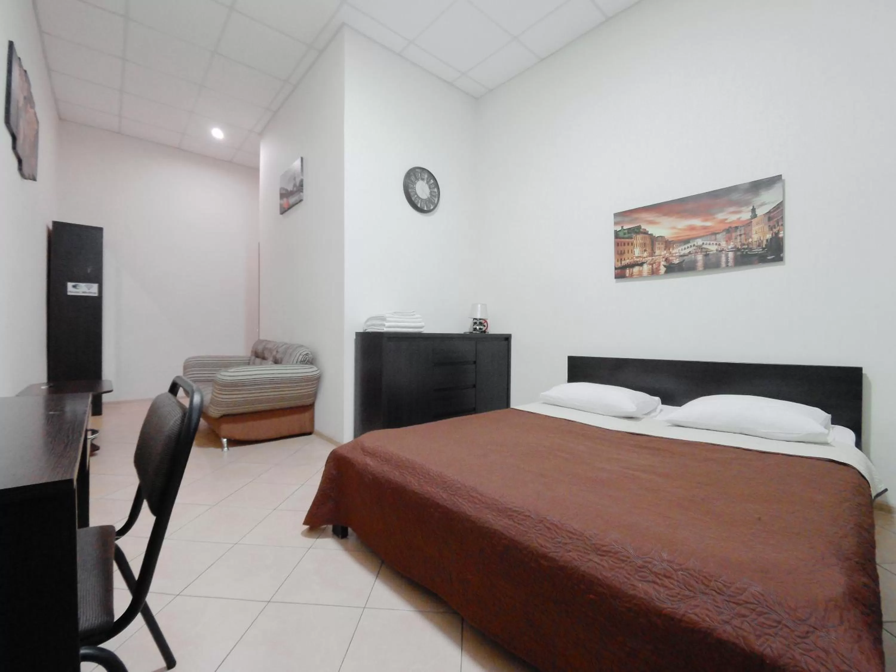 Bed in Mini hotel Non-Stop