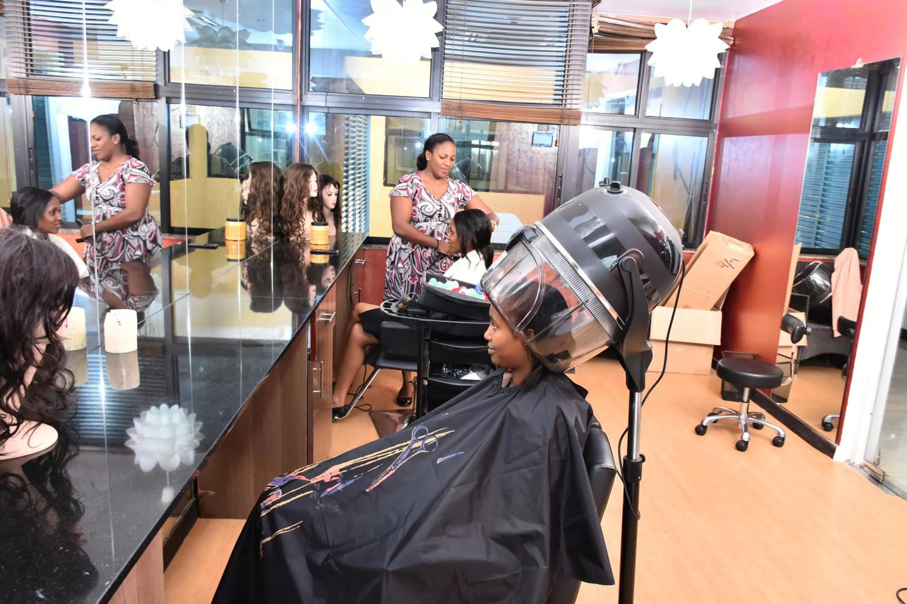 Spa and wellness centre/facilities in La Maison Royale