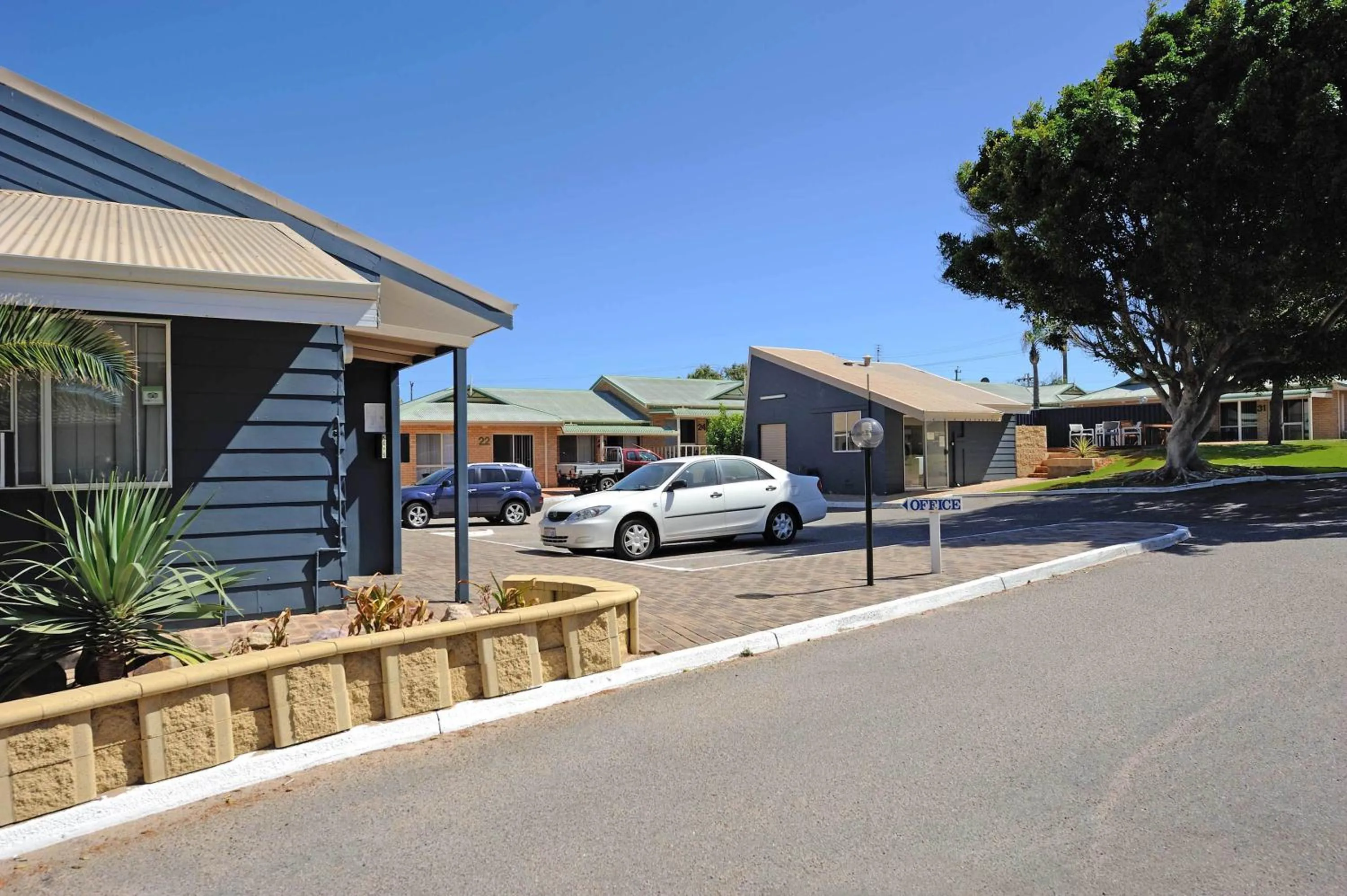Property building in Abrolhos Reef Lodge