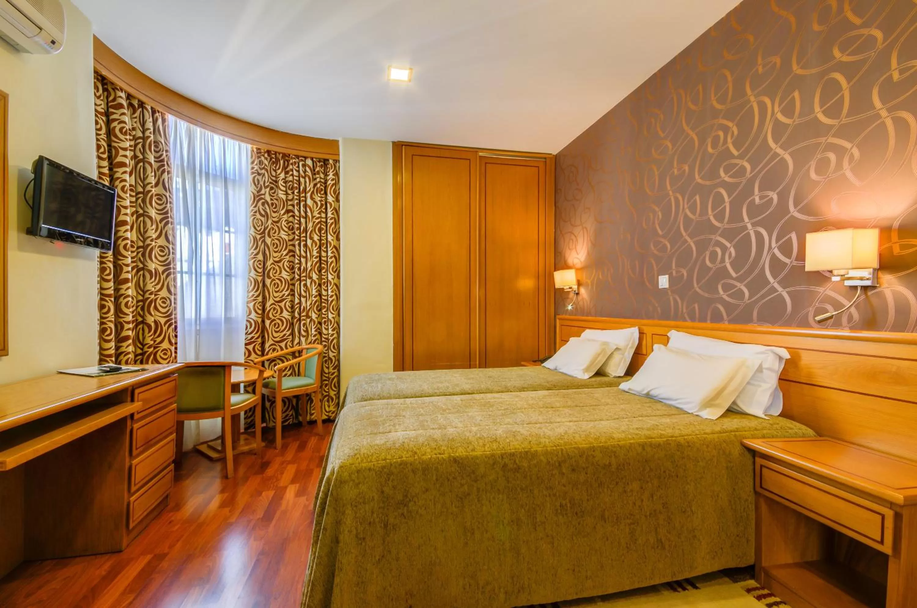 Bed in Hotel Avenida Park