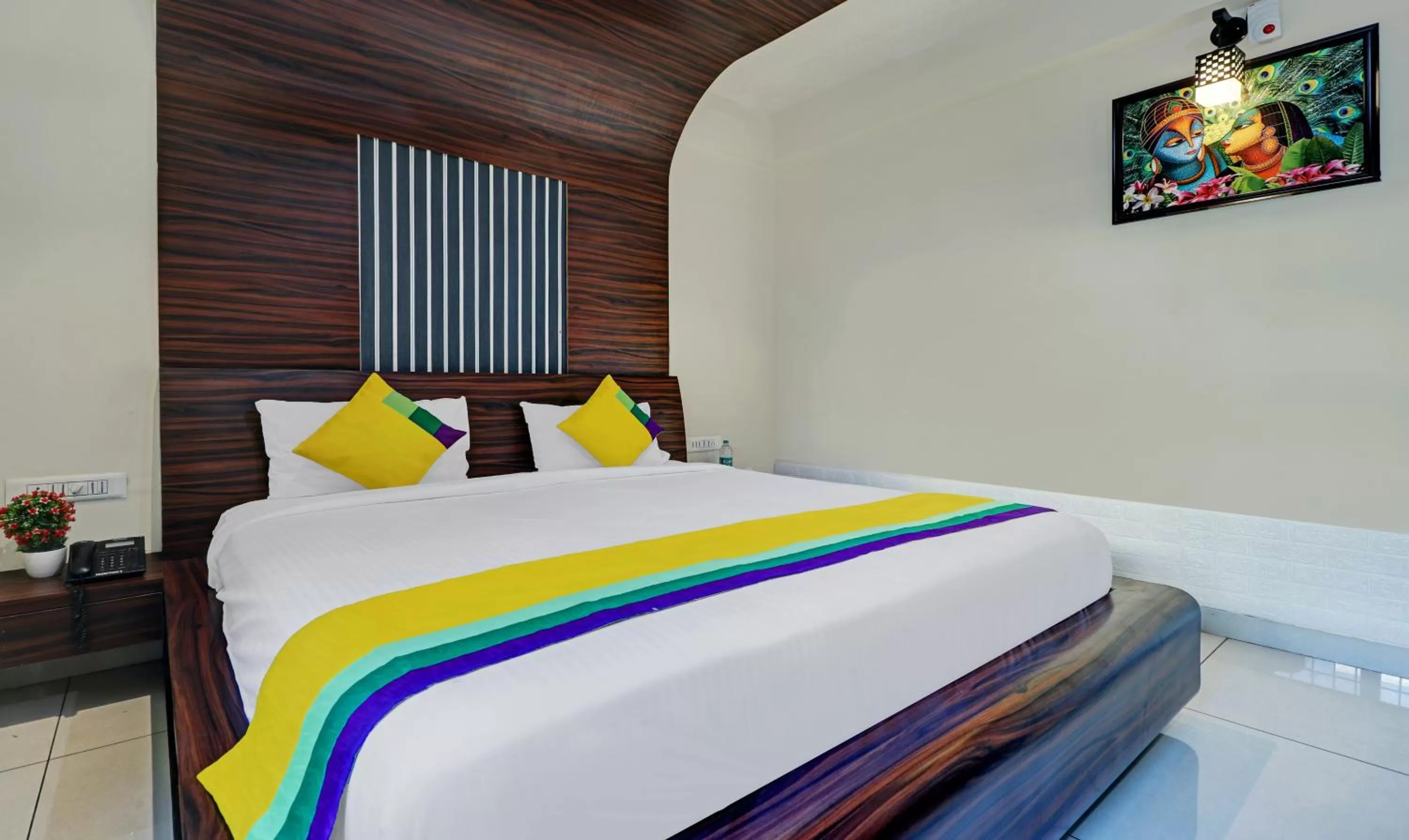 Bed in Itsy By Treebo - Colors Stay