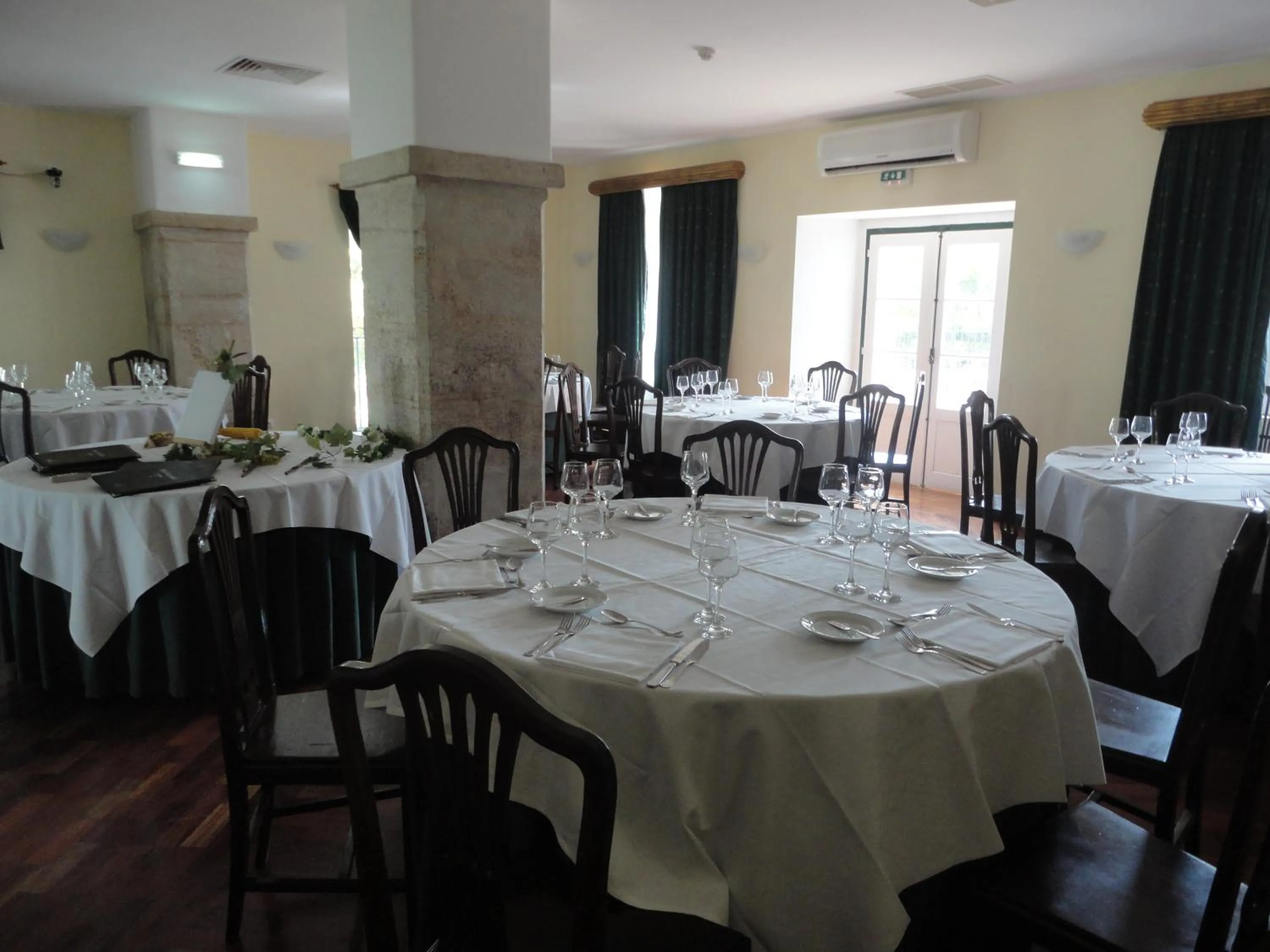 Restaurant/places to eat in Hotel Rural Quinta de Santo Antonio