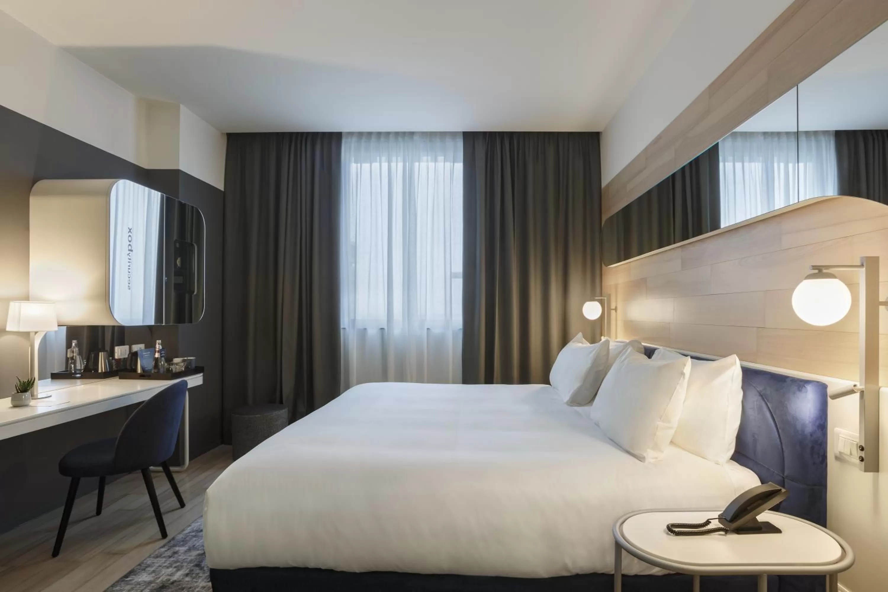 Bed in voco Milan-Fiere by IHG